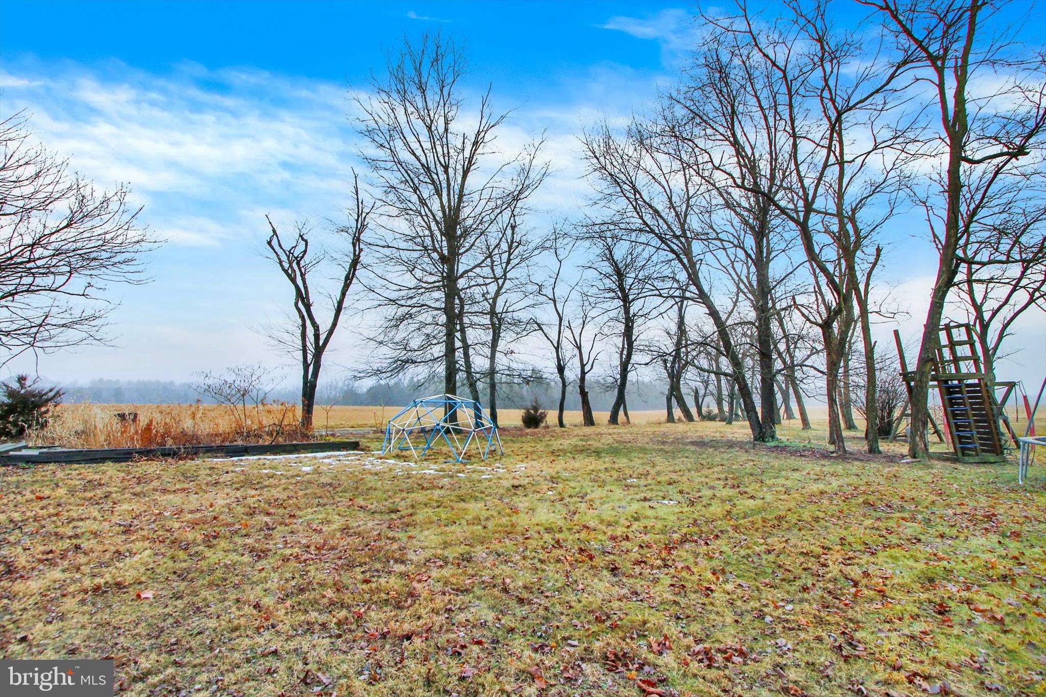 LAKE HERITAGE - Residential