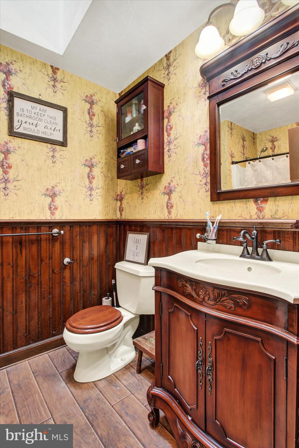 LAKE HERITAGE - Residential