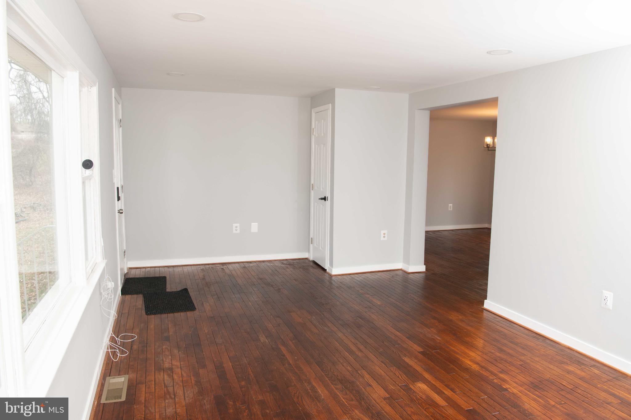 LONG POINT ON THE MAGOTHY - Residential