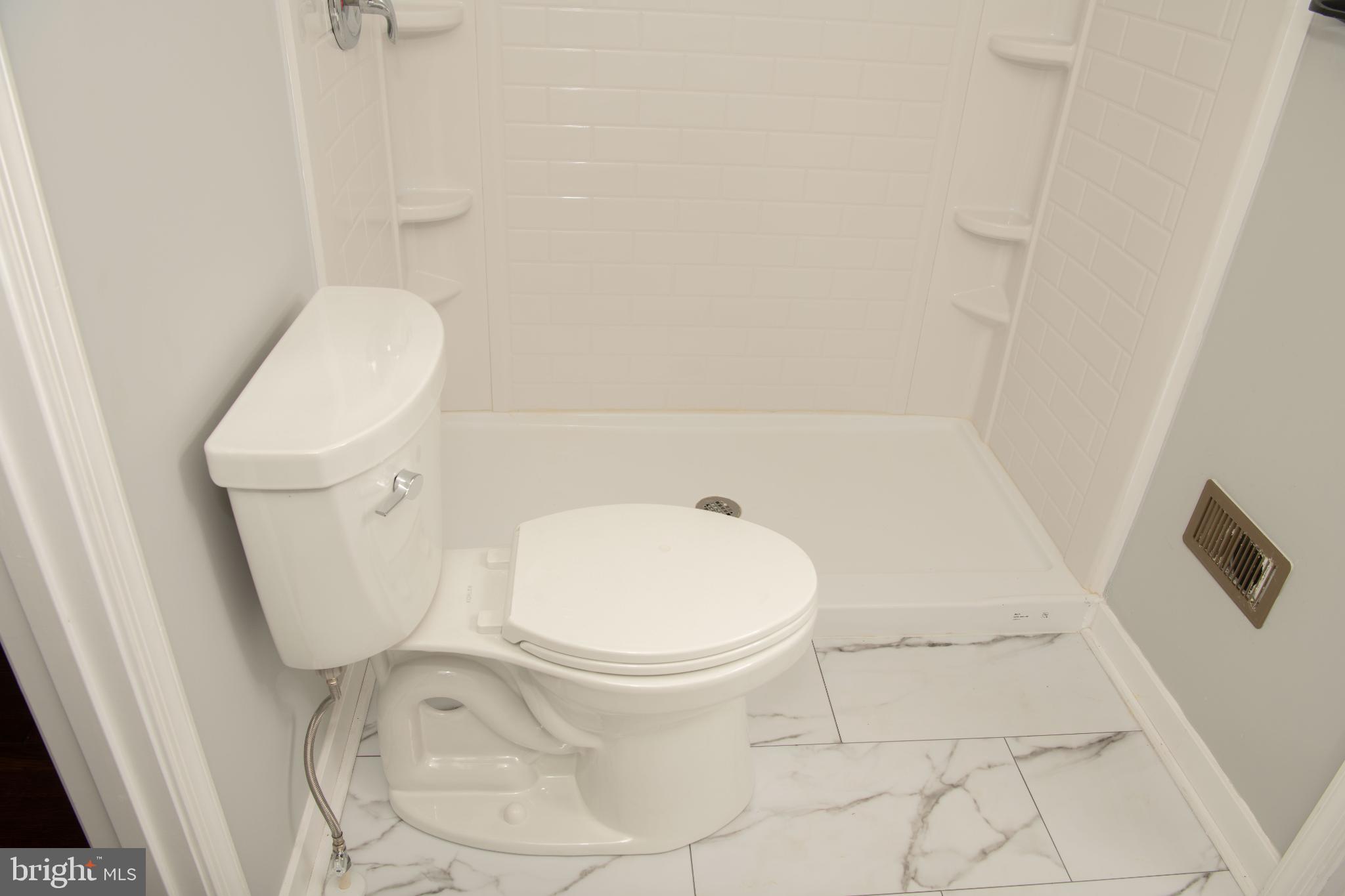 LONG POINT ON THE MAGOTHY - Residential