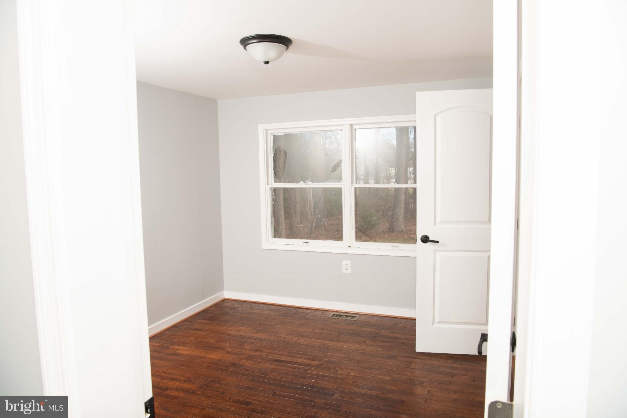 LONG POINT ON THE MAGOTHY - Residential