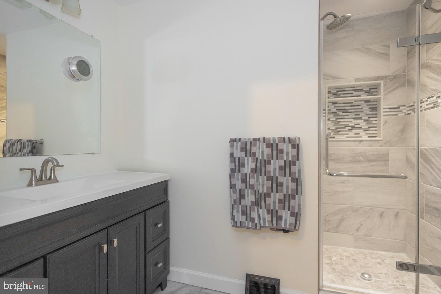 HEADLEY TRACE - Residential