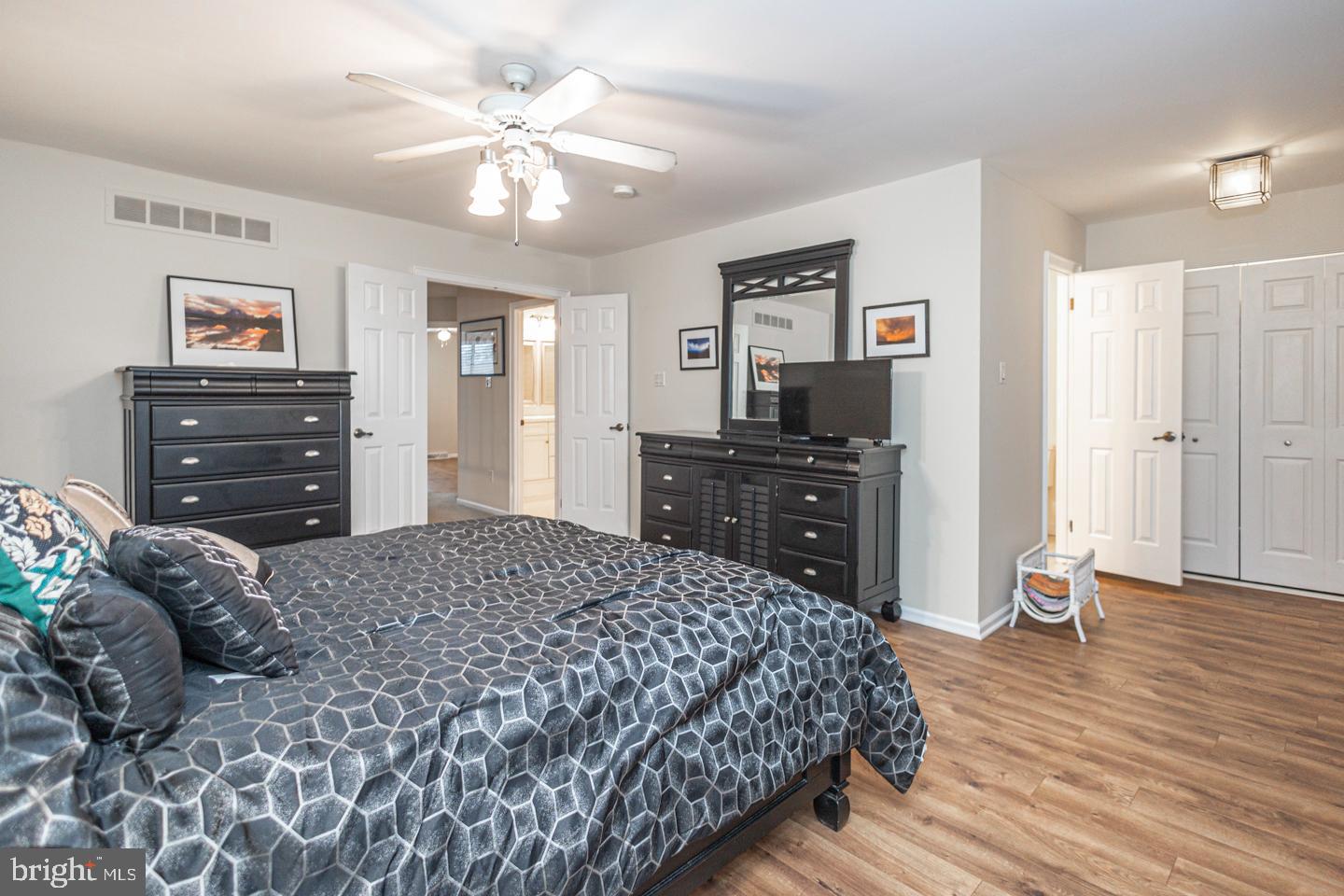 HEADLEY TRACE - Residential