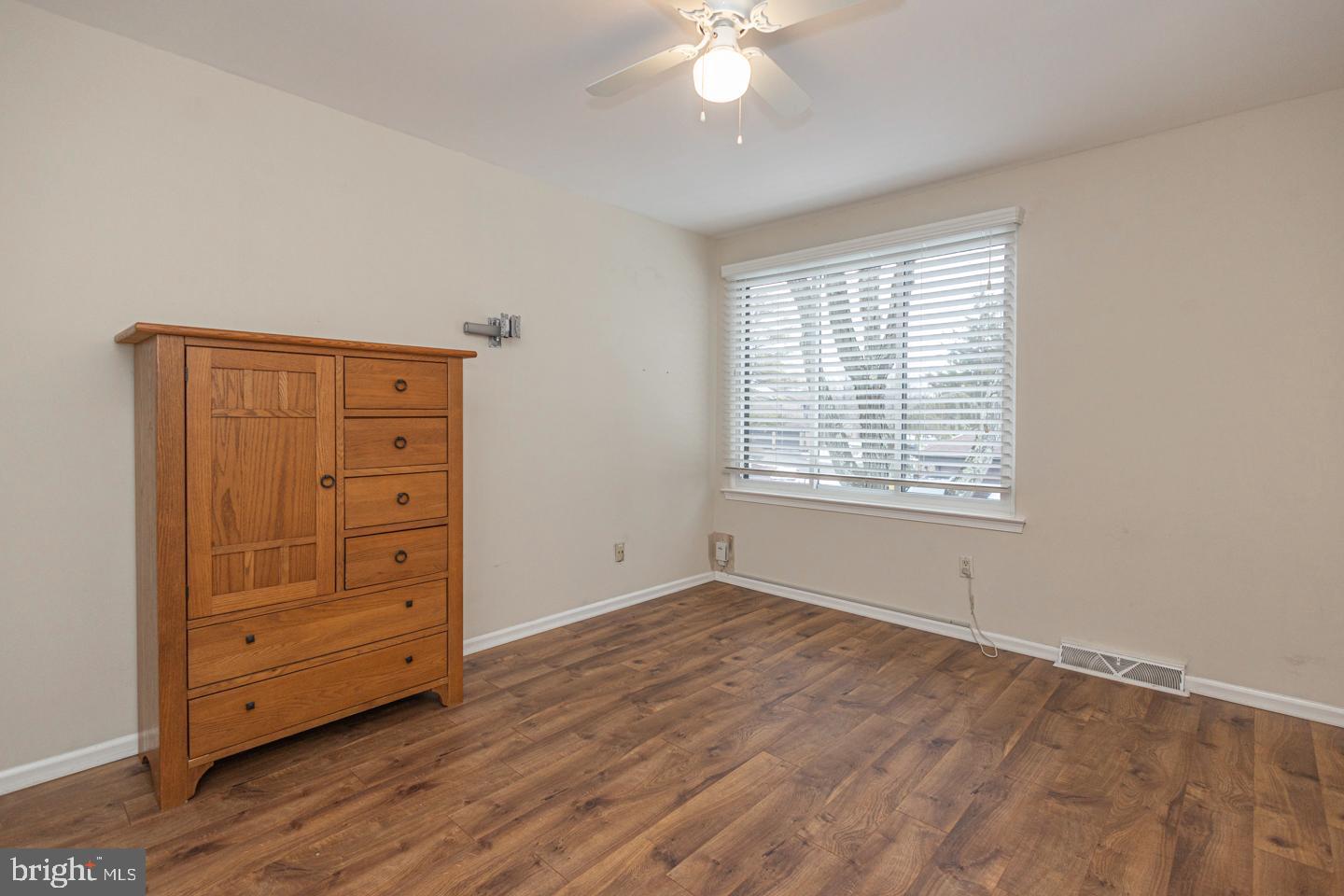 HEADLEY TRACE - Residential