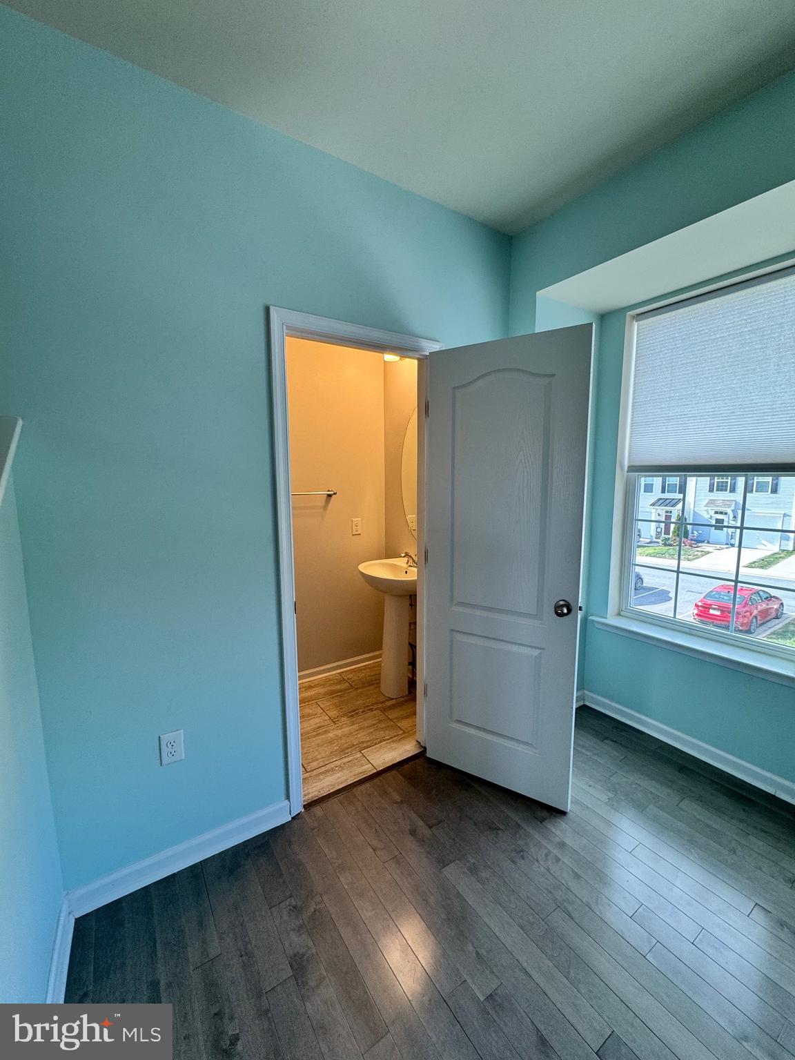 RIVERSIDE VILLAGES - Residential Lease