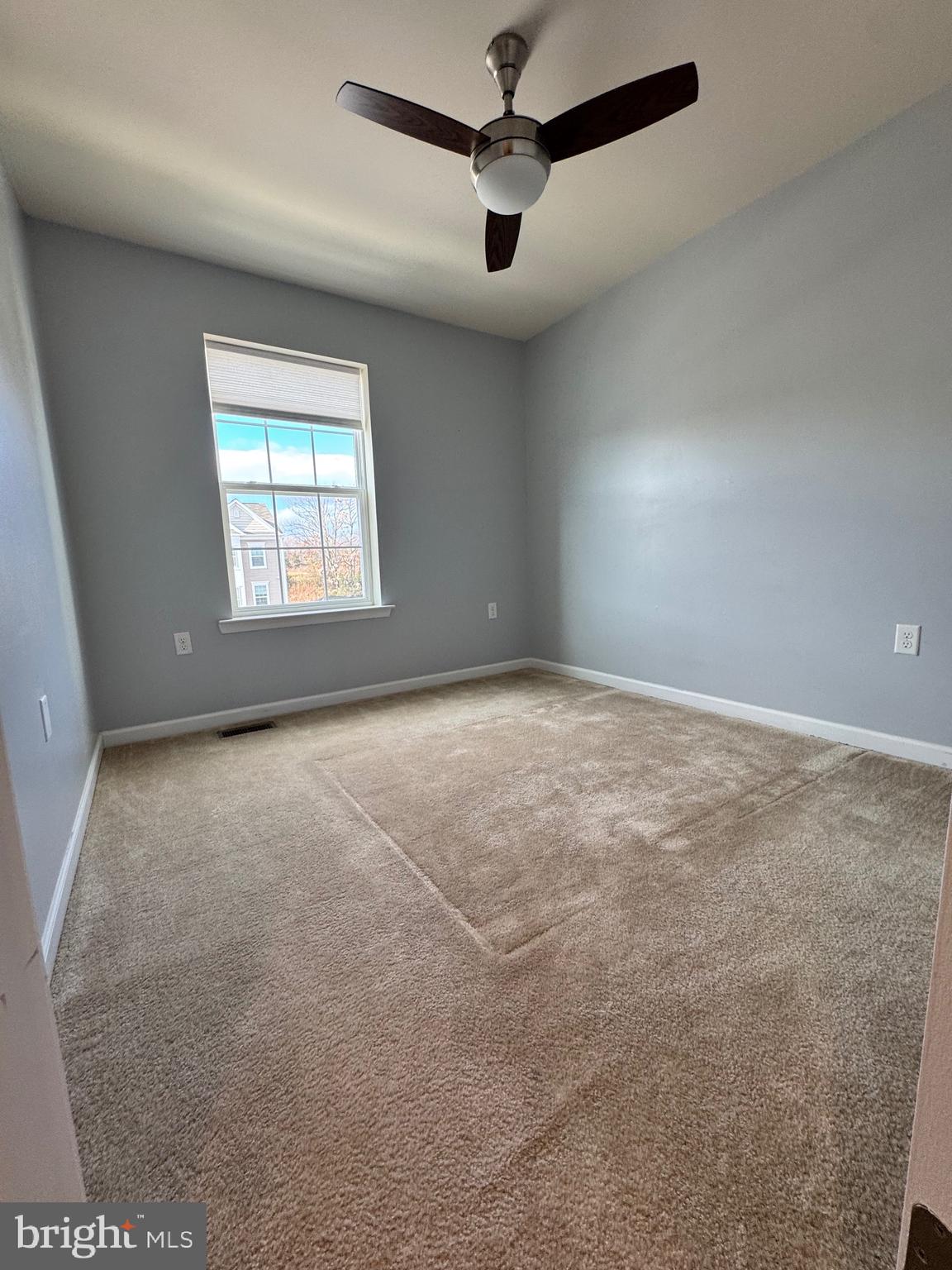 RIVERSIDE VILLAGES - Residential Lease