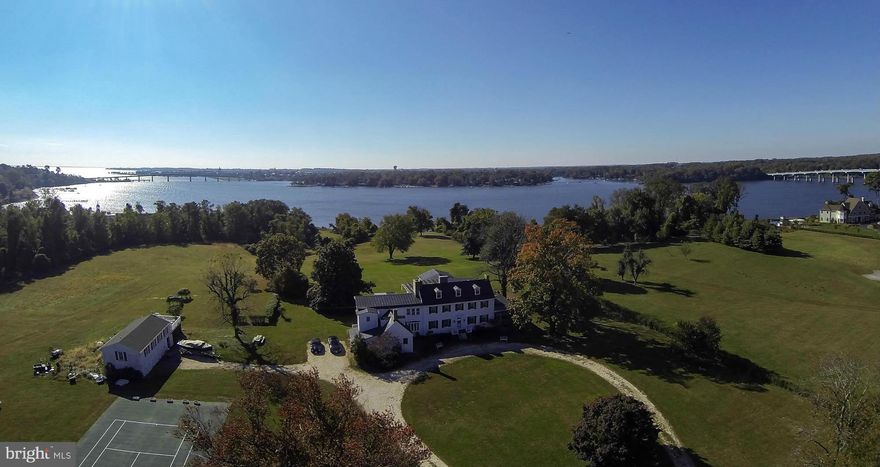 "Severn Side Farm" includes total of 20.97 acres.  Sale of property includes  4 S. Winchester; (Tax ID 020300090097187), 1713 Crouches Ln, (Lot 6R, Tax ID 02030009004183) and 1723 Crouches Ln (Lot 10R, Tax ID 02300090094185) Total acreage includes  883 ' of water frontage on Severn River.