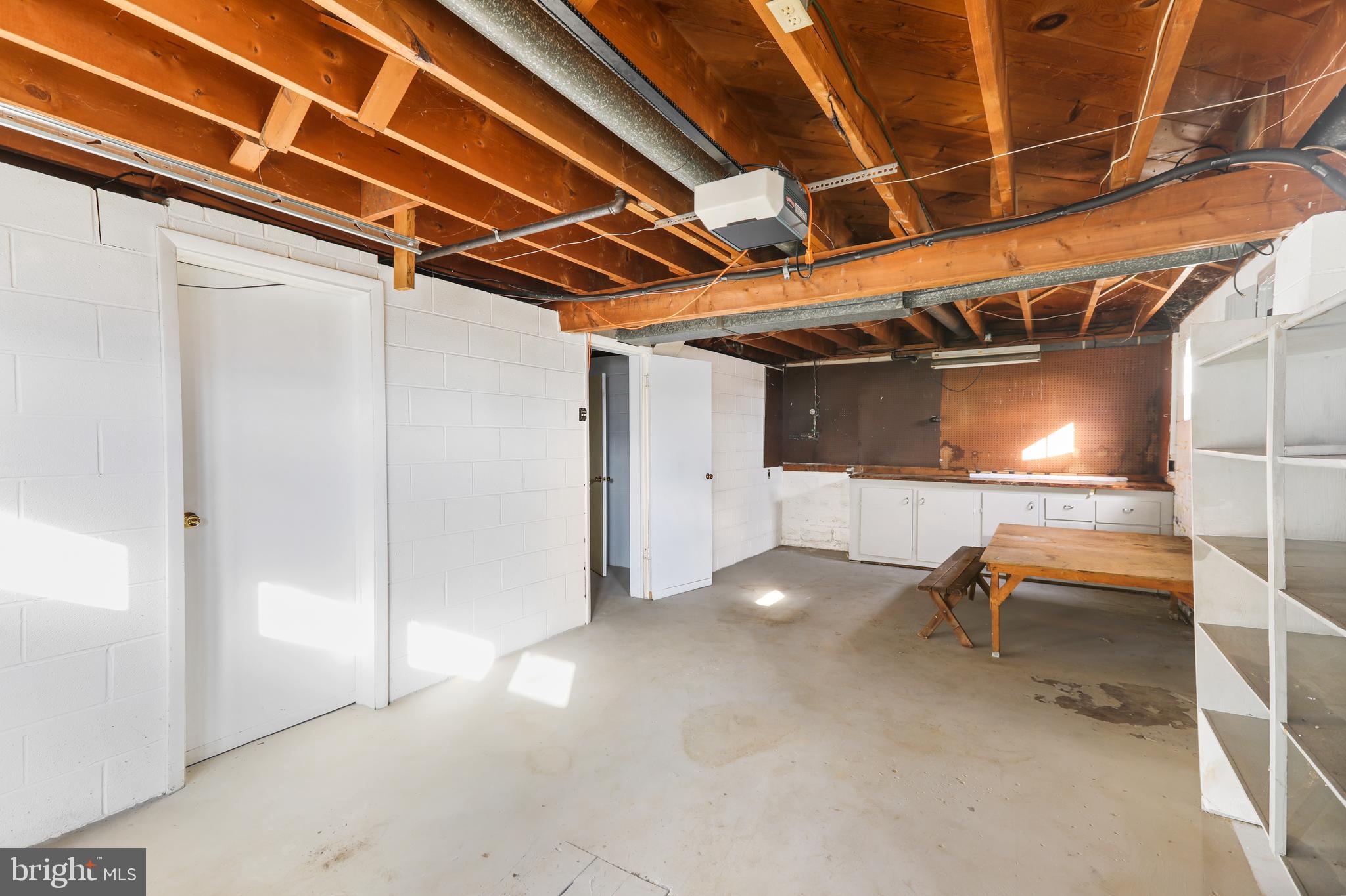 SOUTH END - Residential