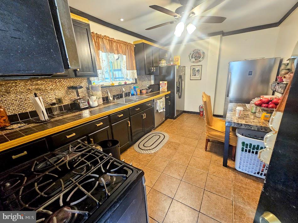 PHILADELPHIA - Residential