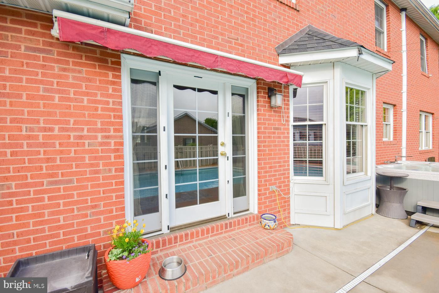 FOXCROFT MEADOWS - Residential