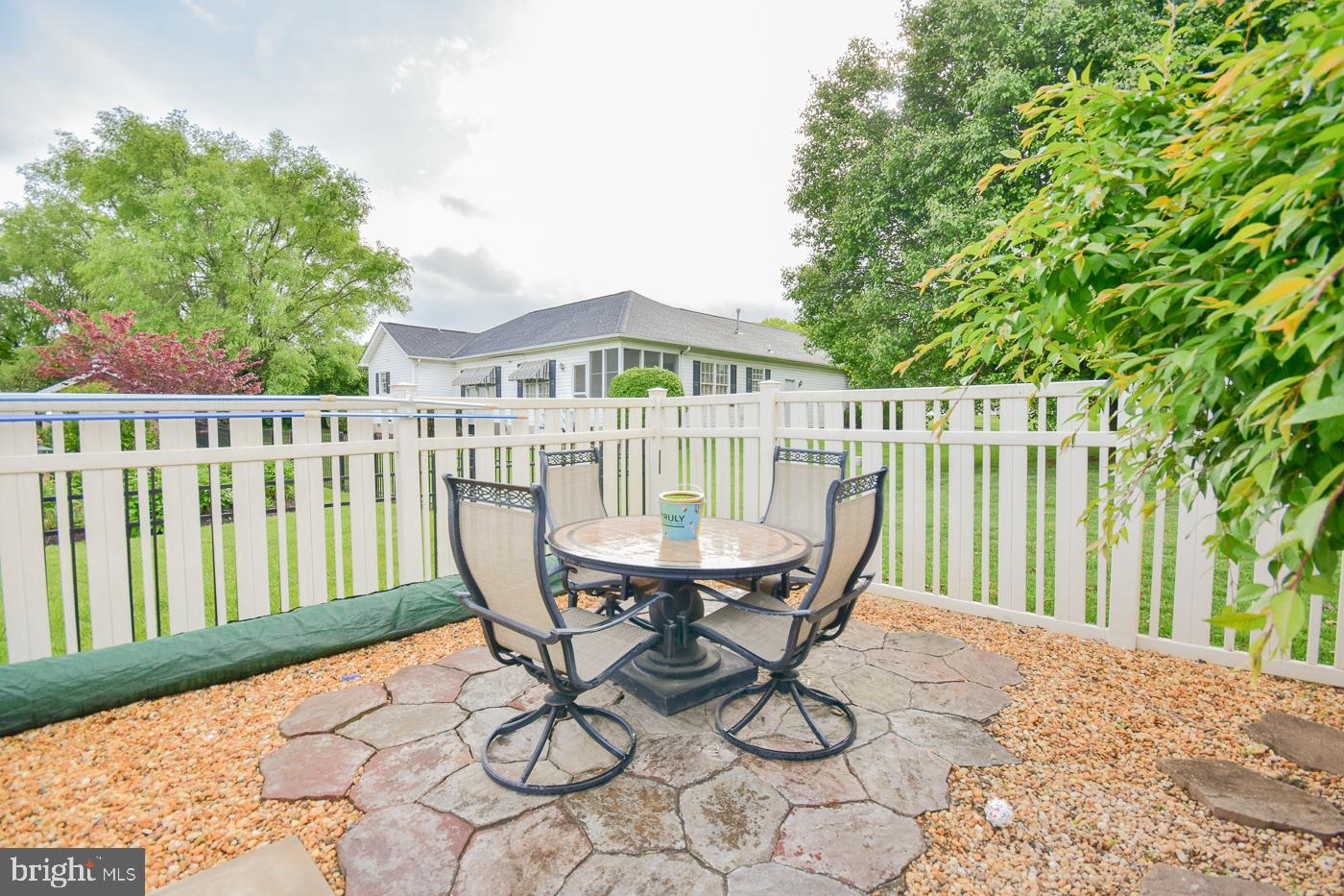 FOXCROFT MEADOWS - Residential