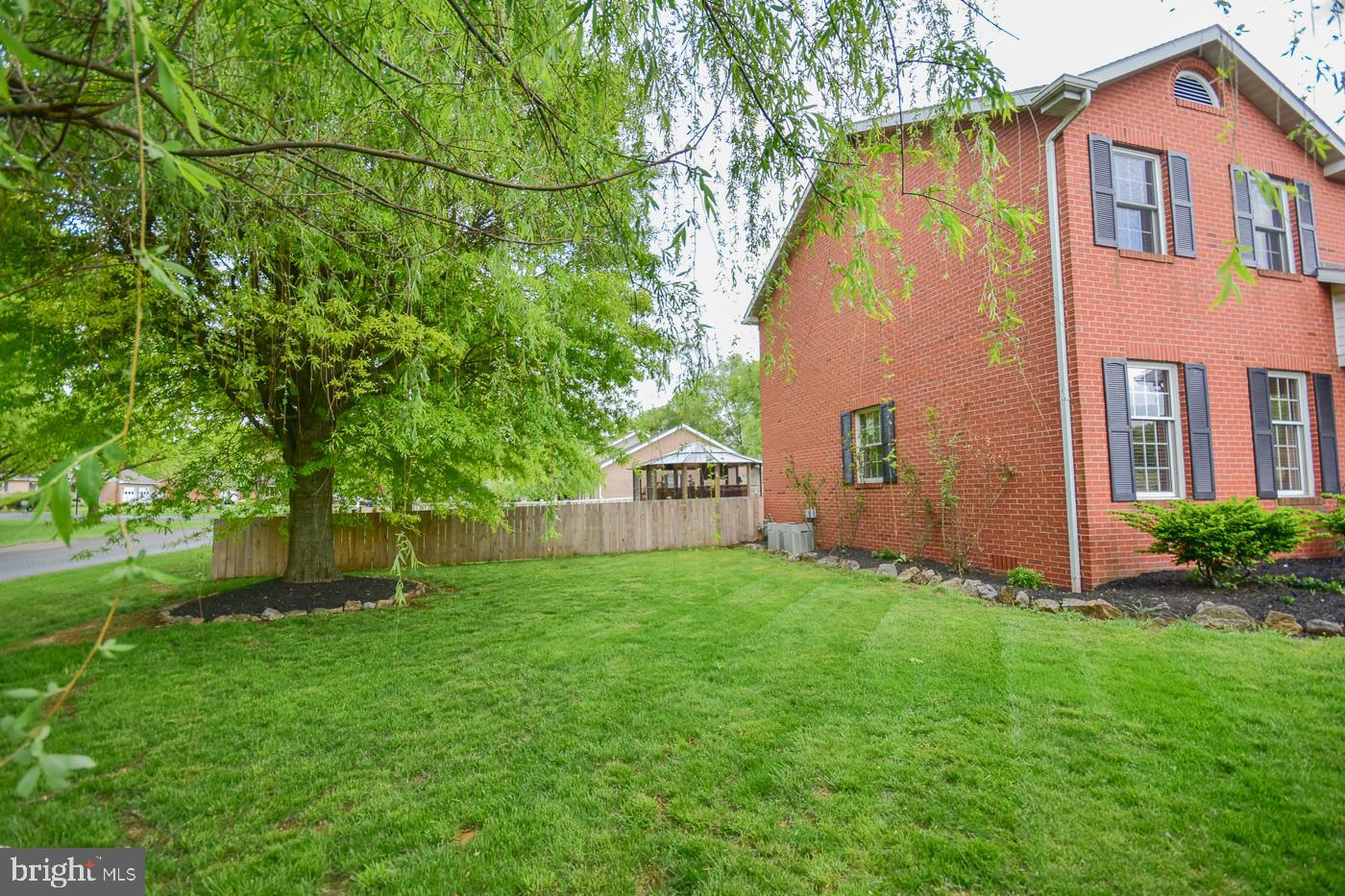 FOXCROFT MEADOWS - Residential