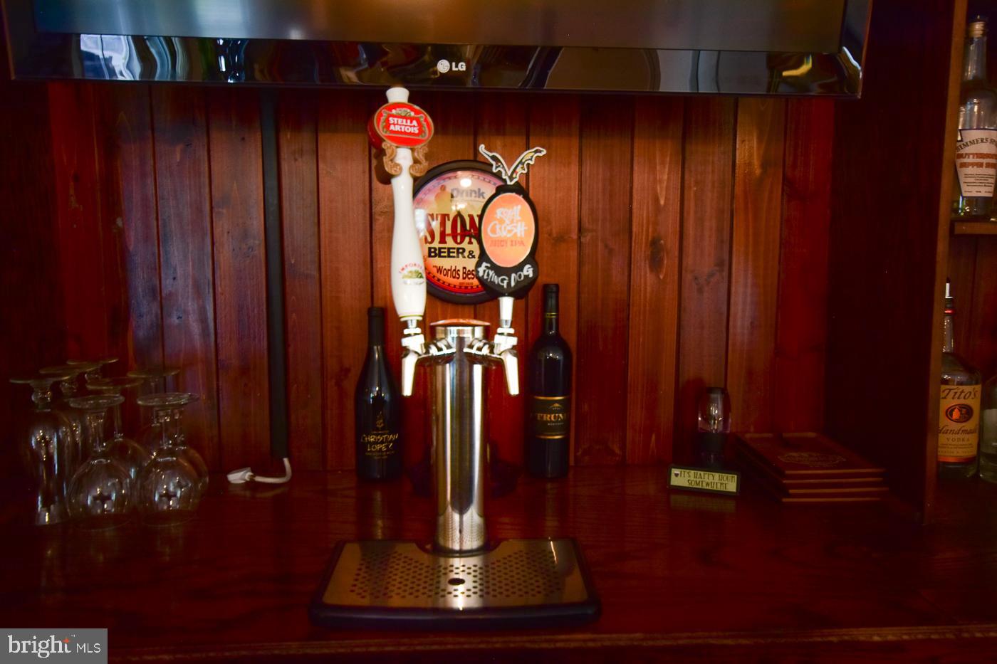 FOXCROFT MEADOWS - Residential