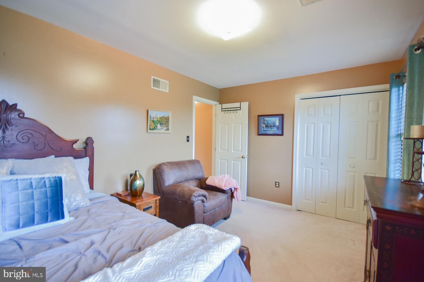 FOXCROFT MEADOWS - Residential