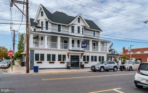 Photo of 2710 Pacific Avenue, WILDWOOD, NJ 08260 (MLS # NJCM2008094)
