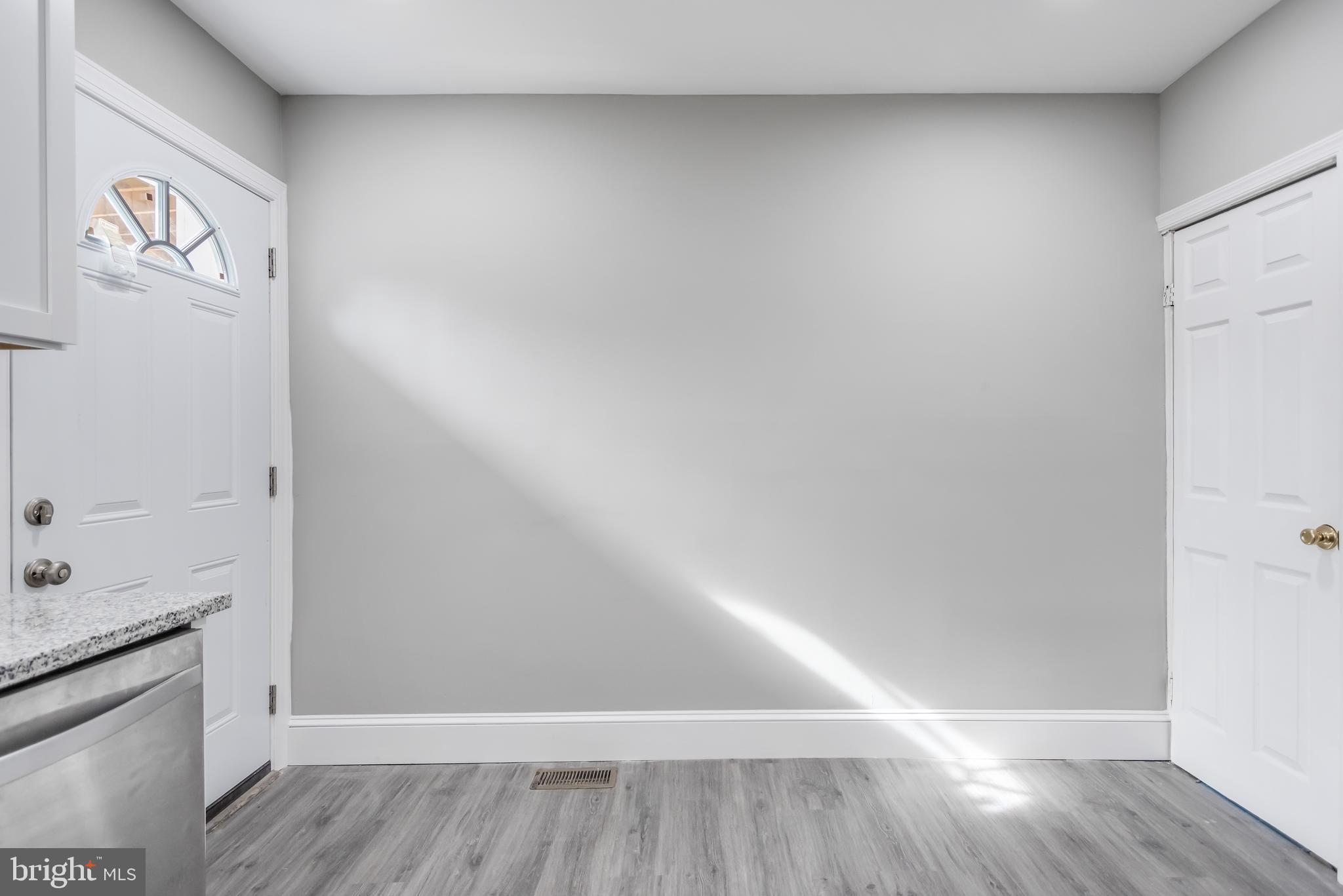 WINCHESTER - Residential