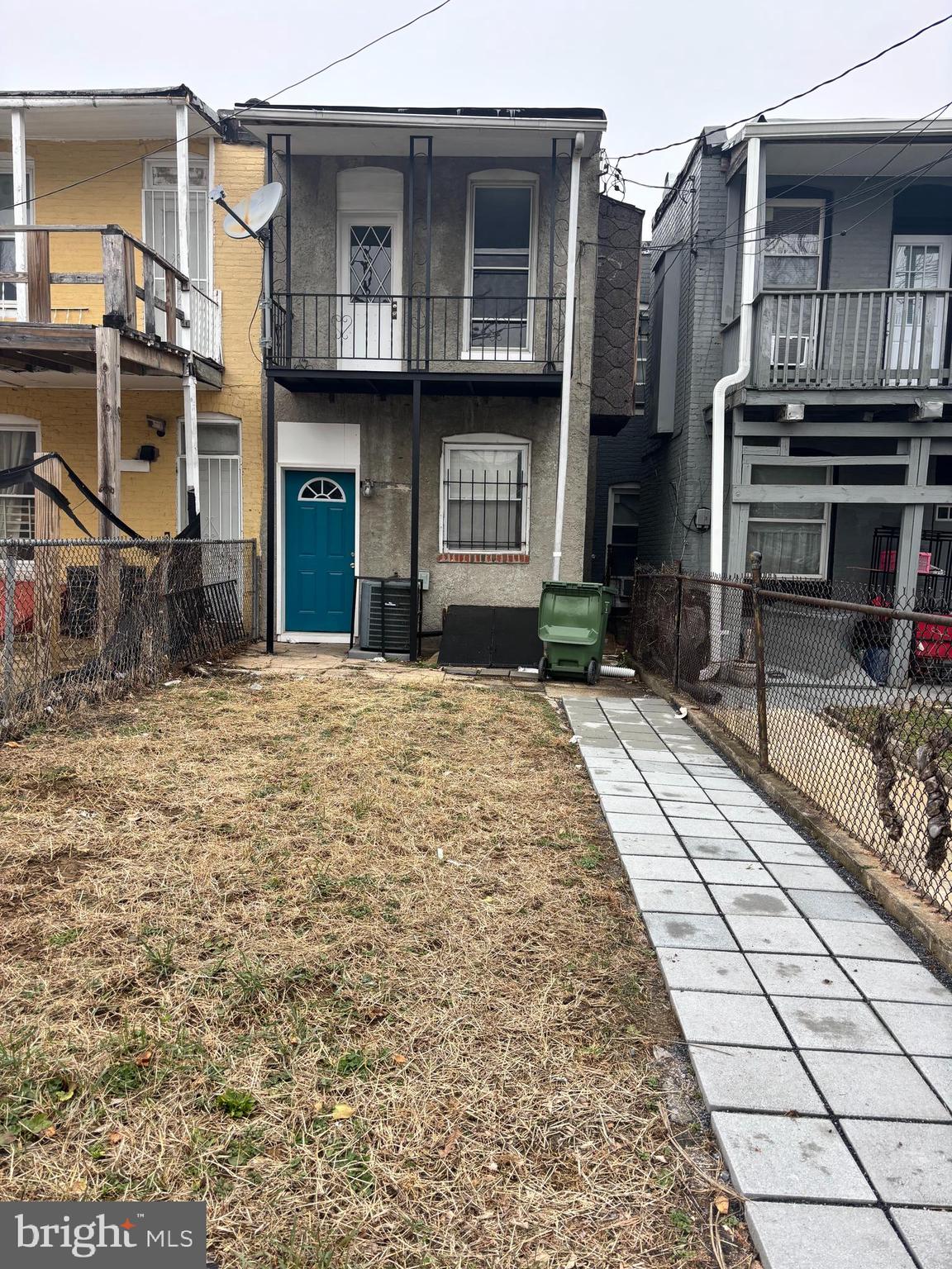 WINCHESTER - Residential