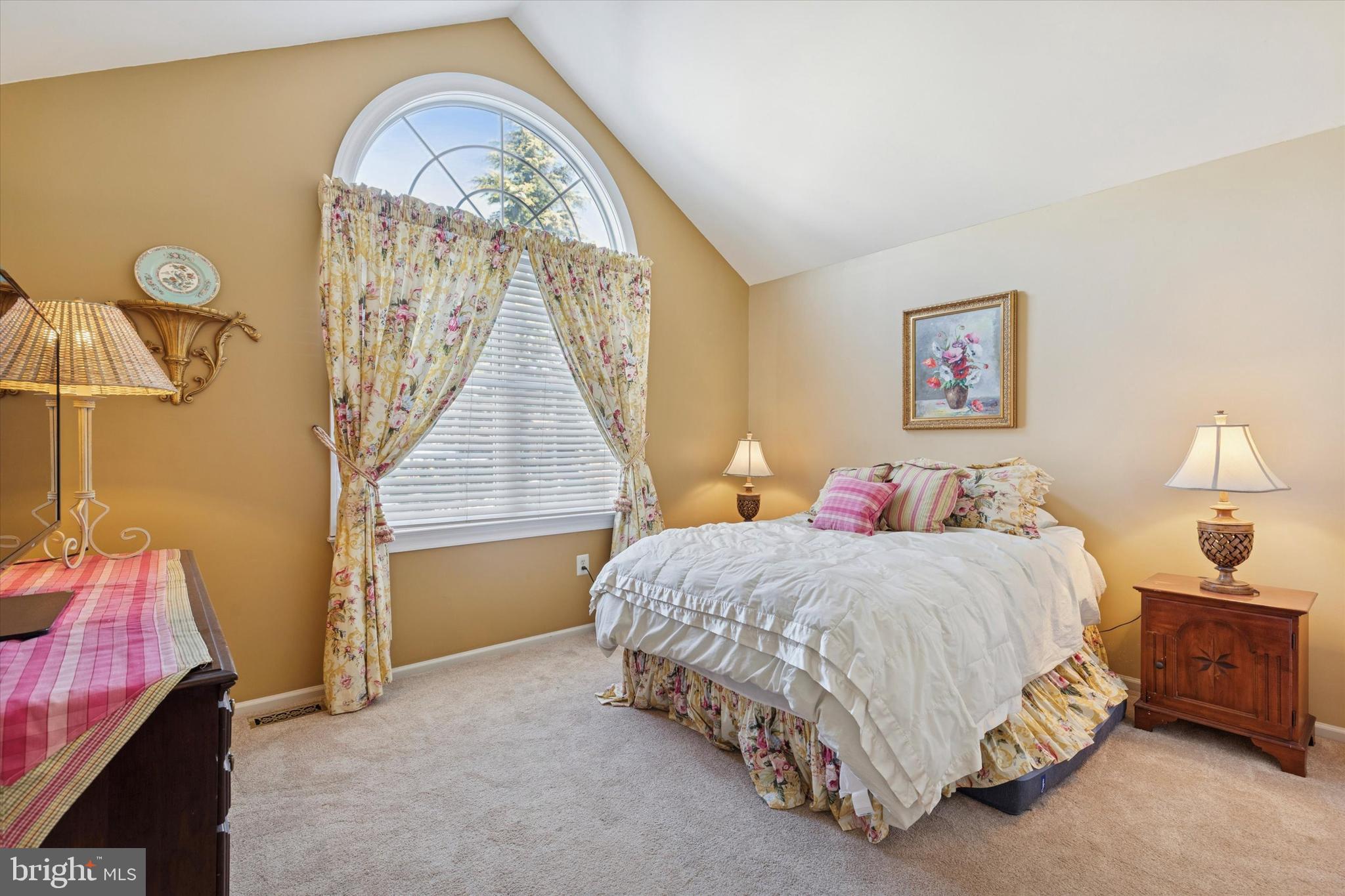 GWYN AYRE - Residential