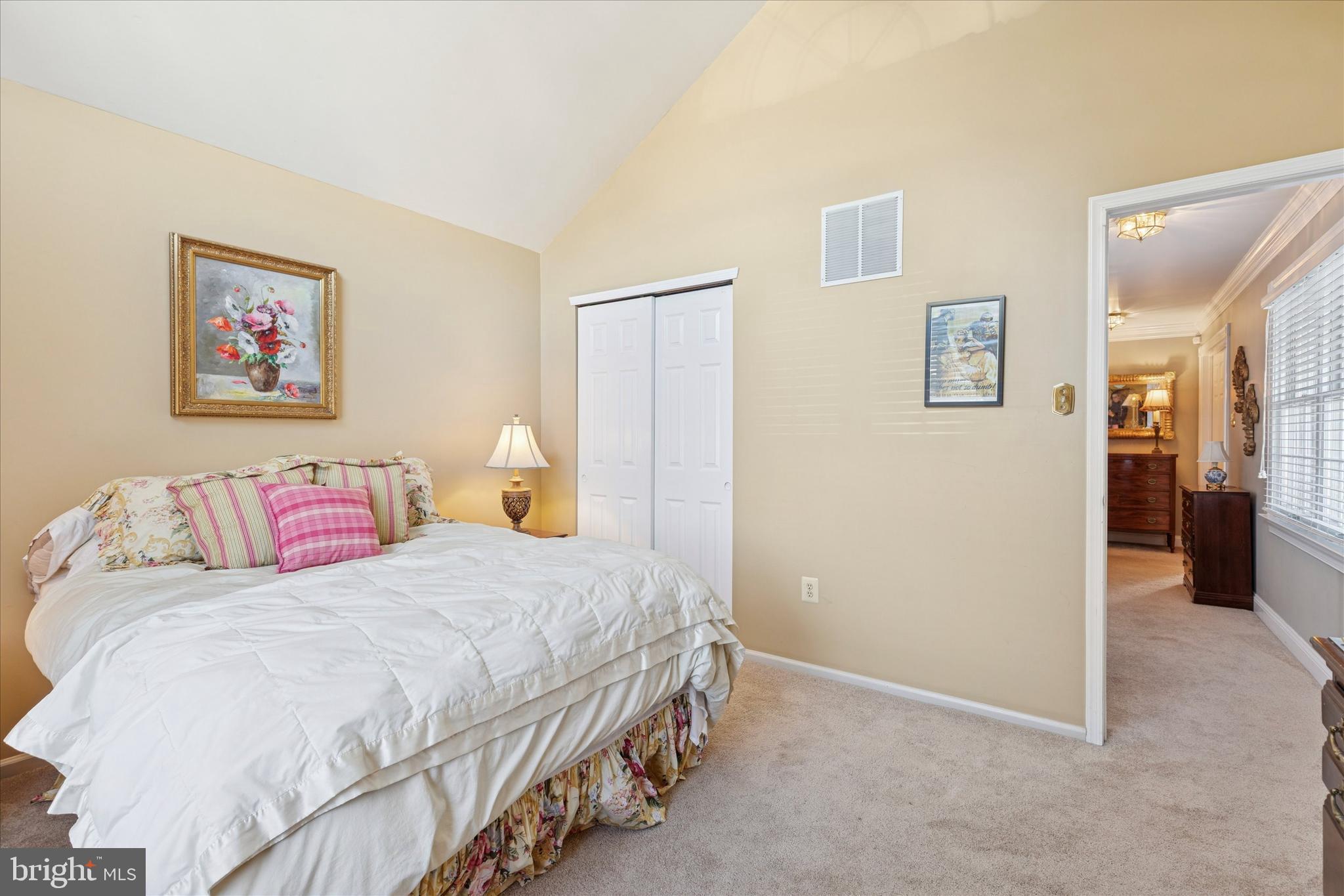 GWYN AYRE - Residential