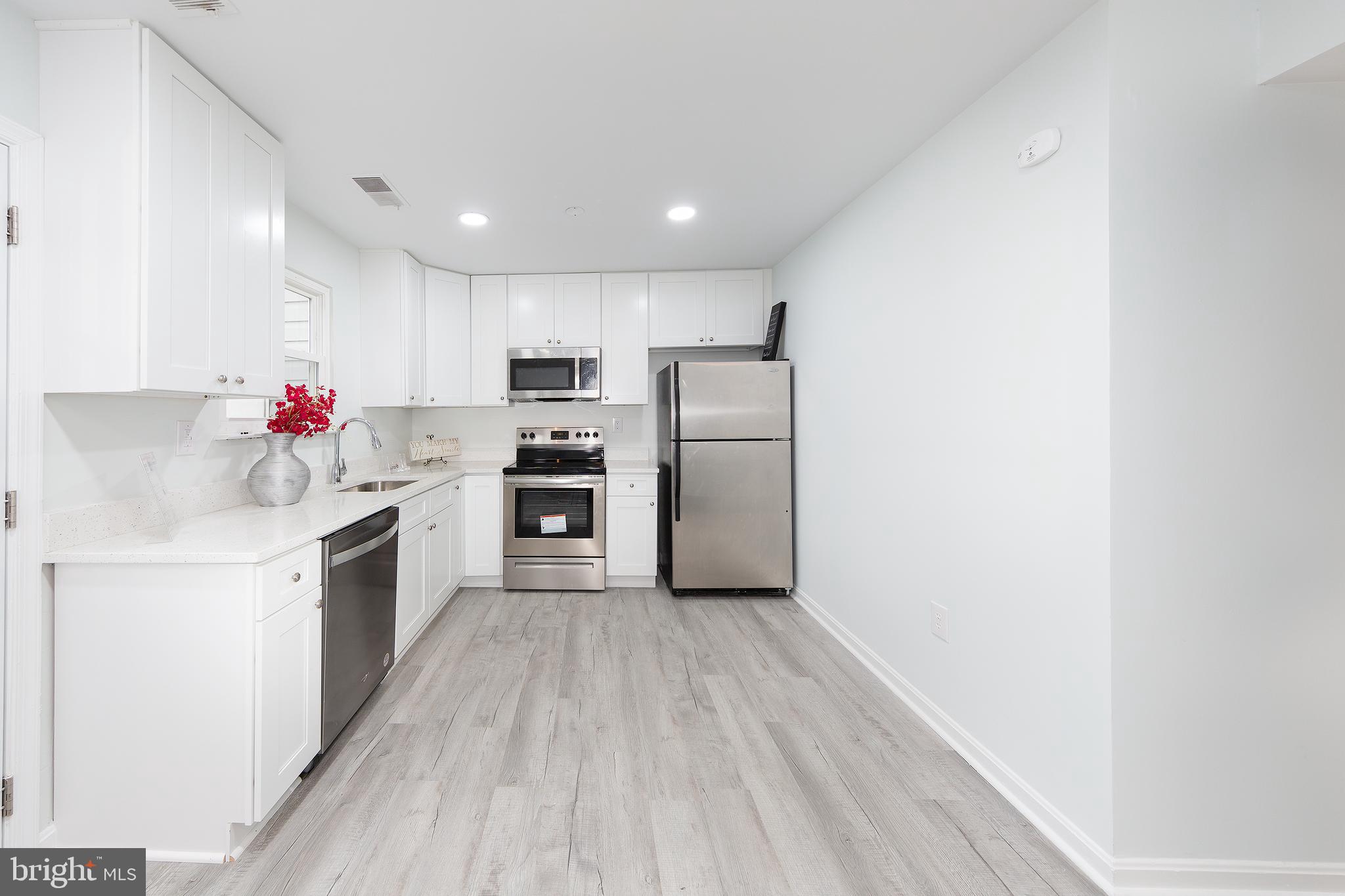 ST CHARLES HUNTINGTON - Residential