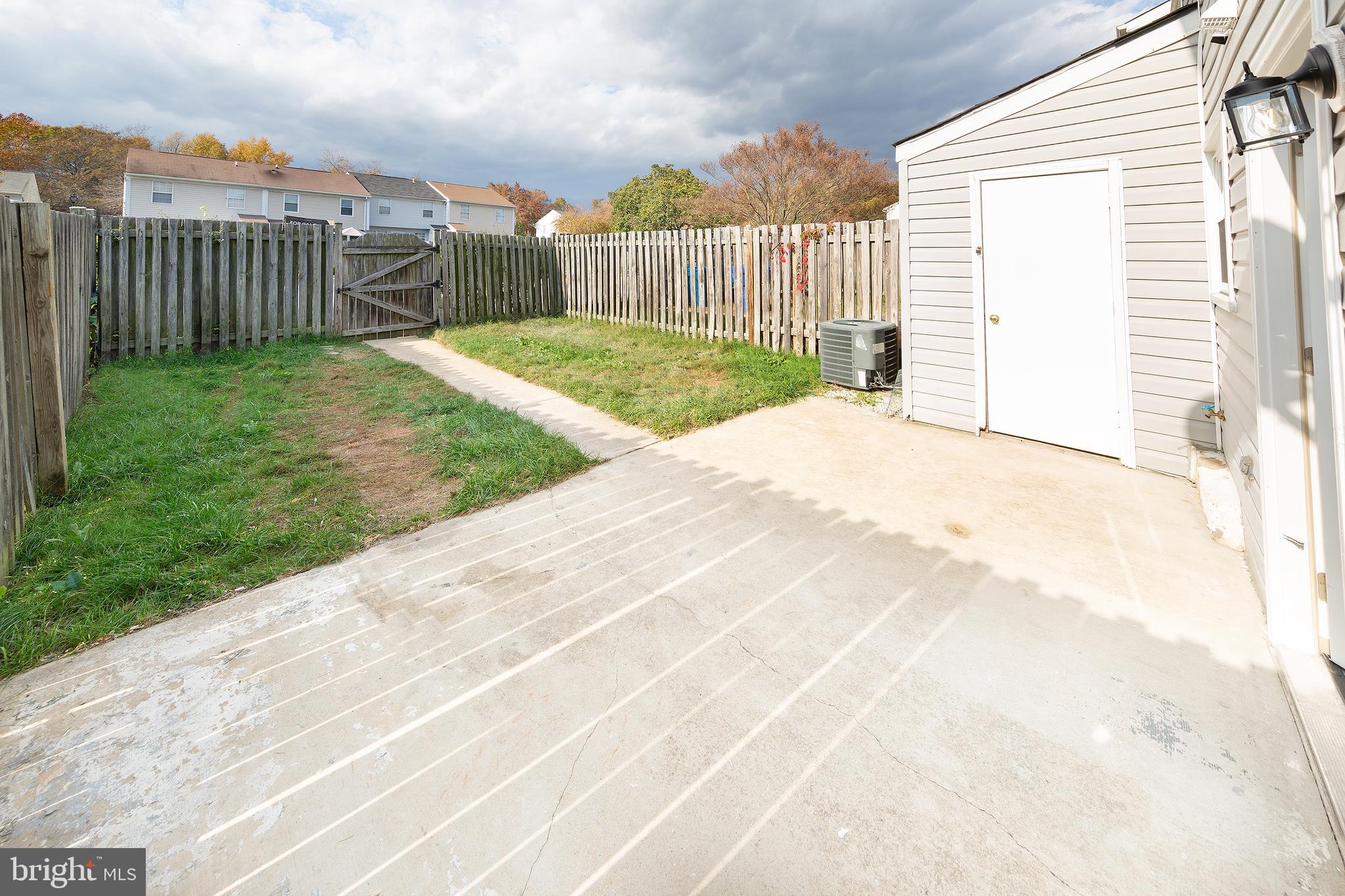 ST CHARLES HUNTINGTON - Residential