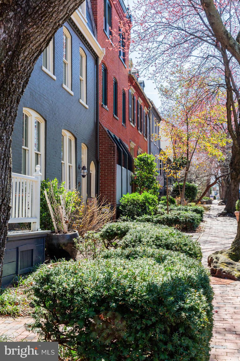 OLD TOWN - Residential