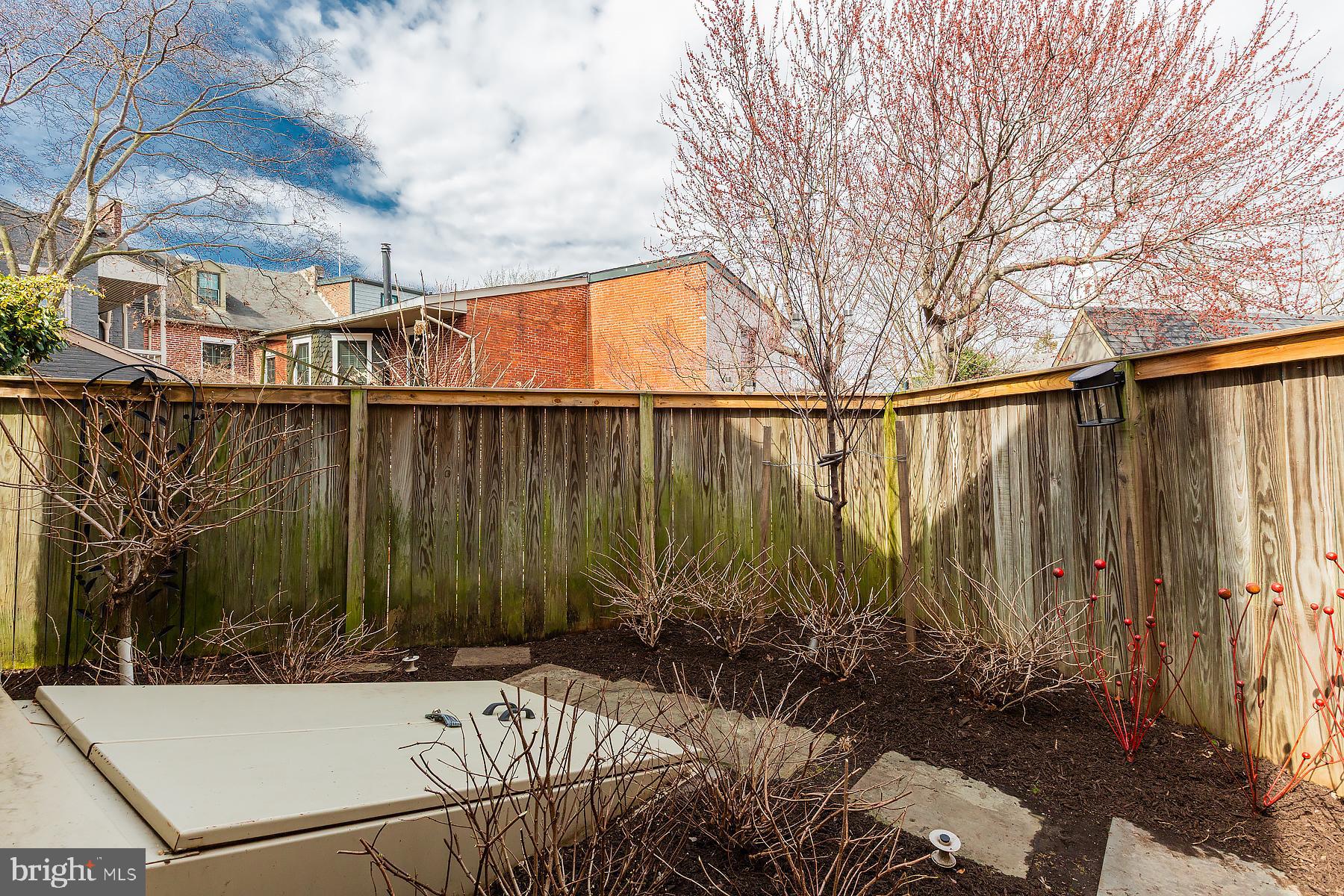 OLD TOWN - Residential