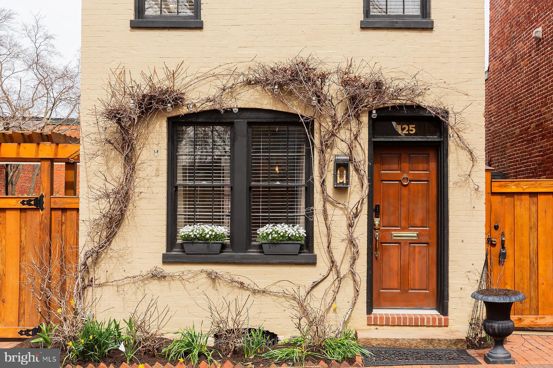 OLD TOWN - Residential