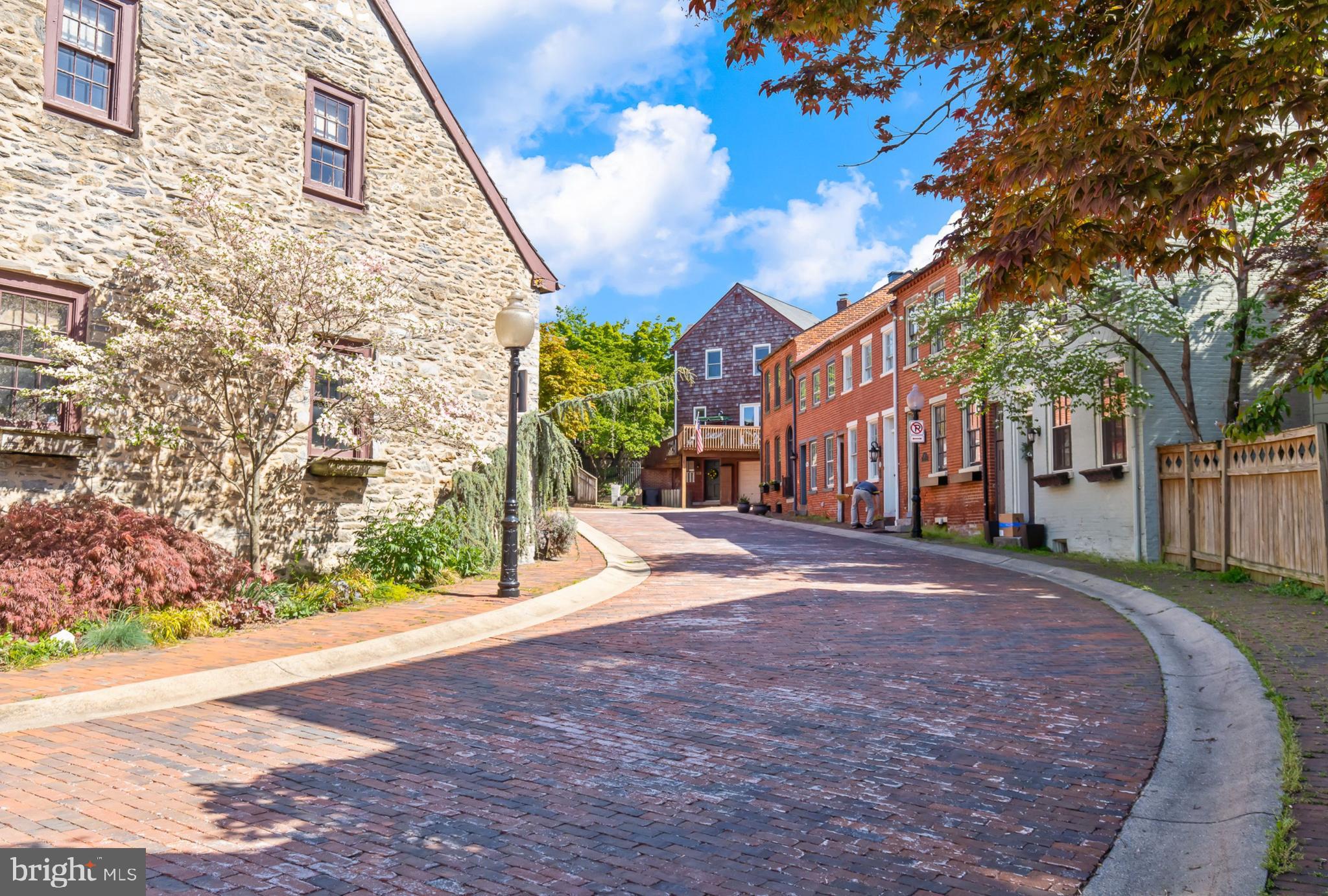 OLD TOWN - Residential