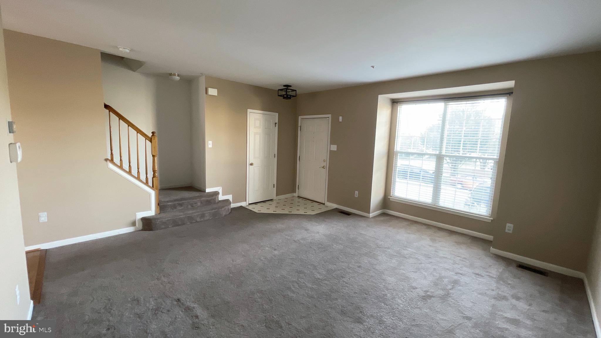 CASTLE STONE - Residential