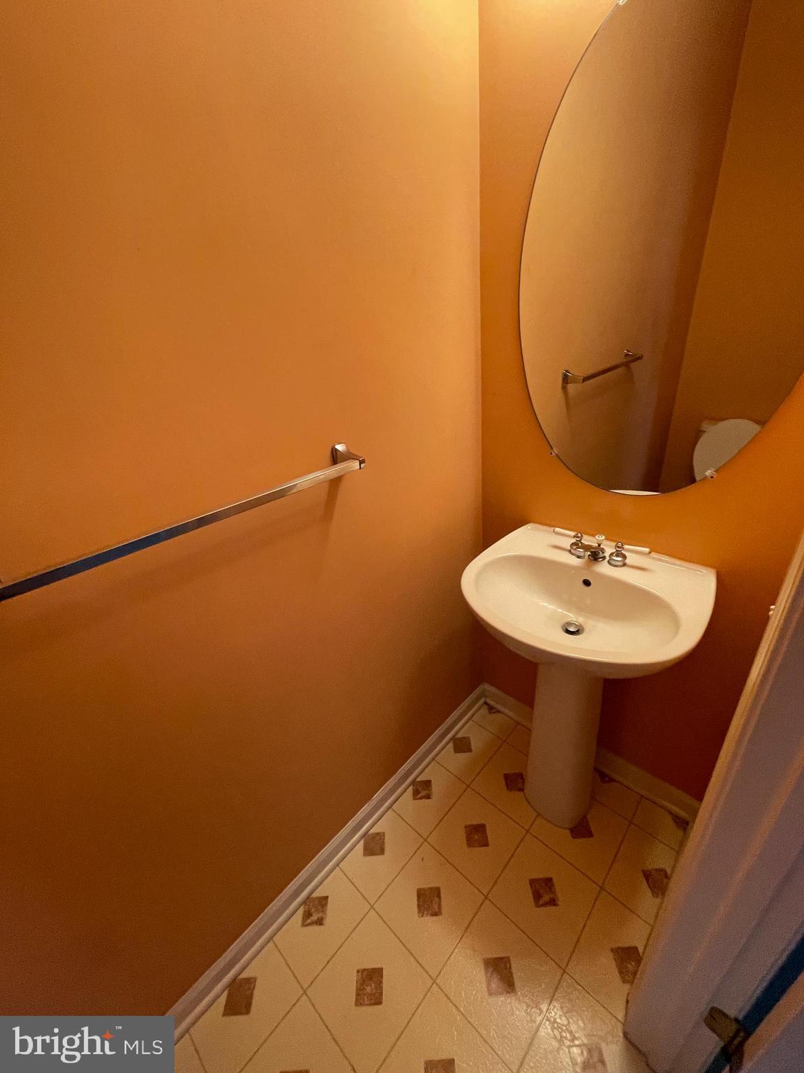 CASTLE STONE - Residential