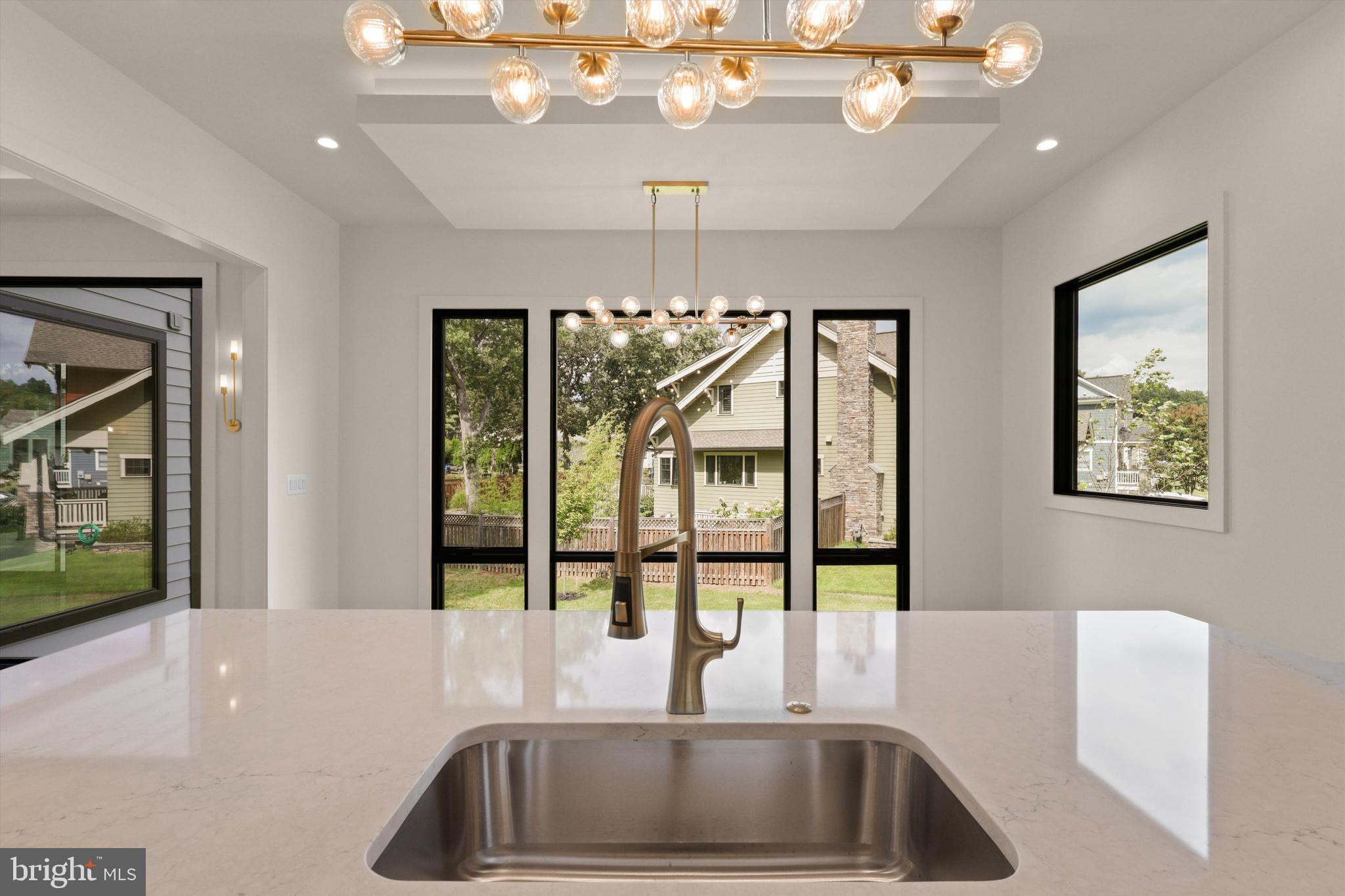 VIENNA WOODS - Residential