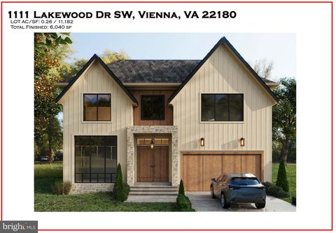 Photo of 1111 Lakewood Drive SW, VIENNA, VA 22180 (MLS # VAFX2284436)