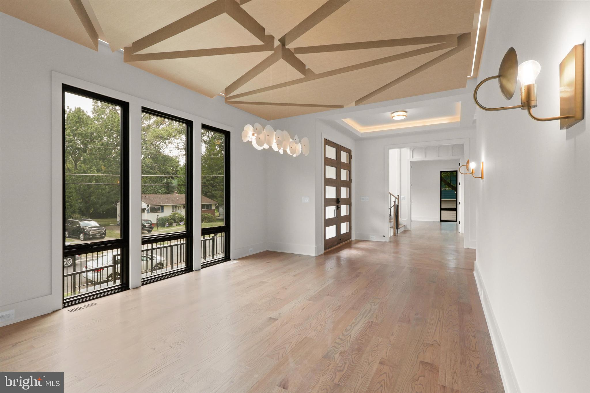 VIENNA WOODS - Residential