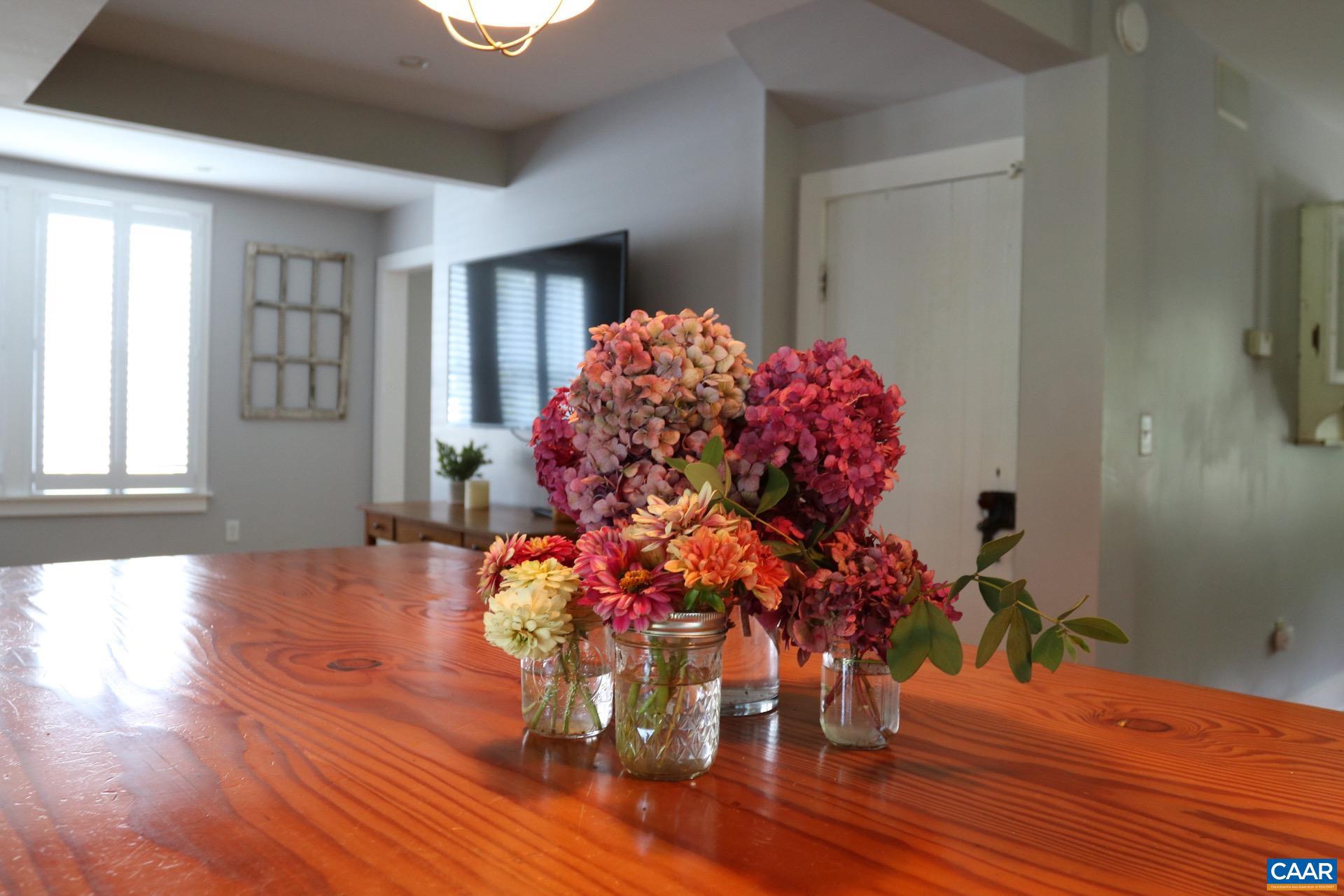 UNKNOWN - Residential Lease