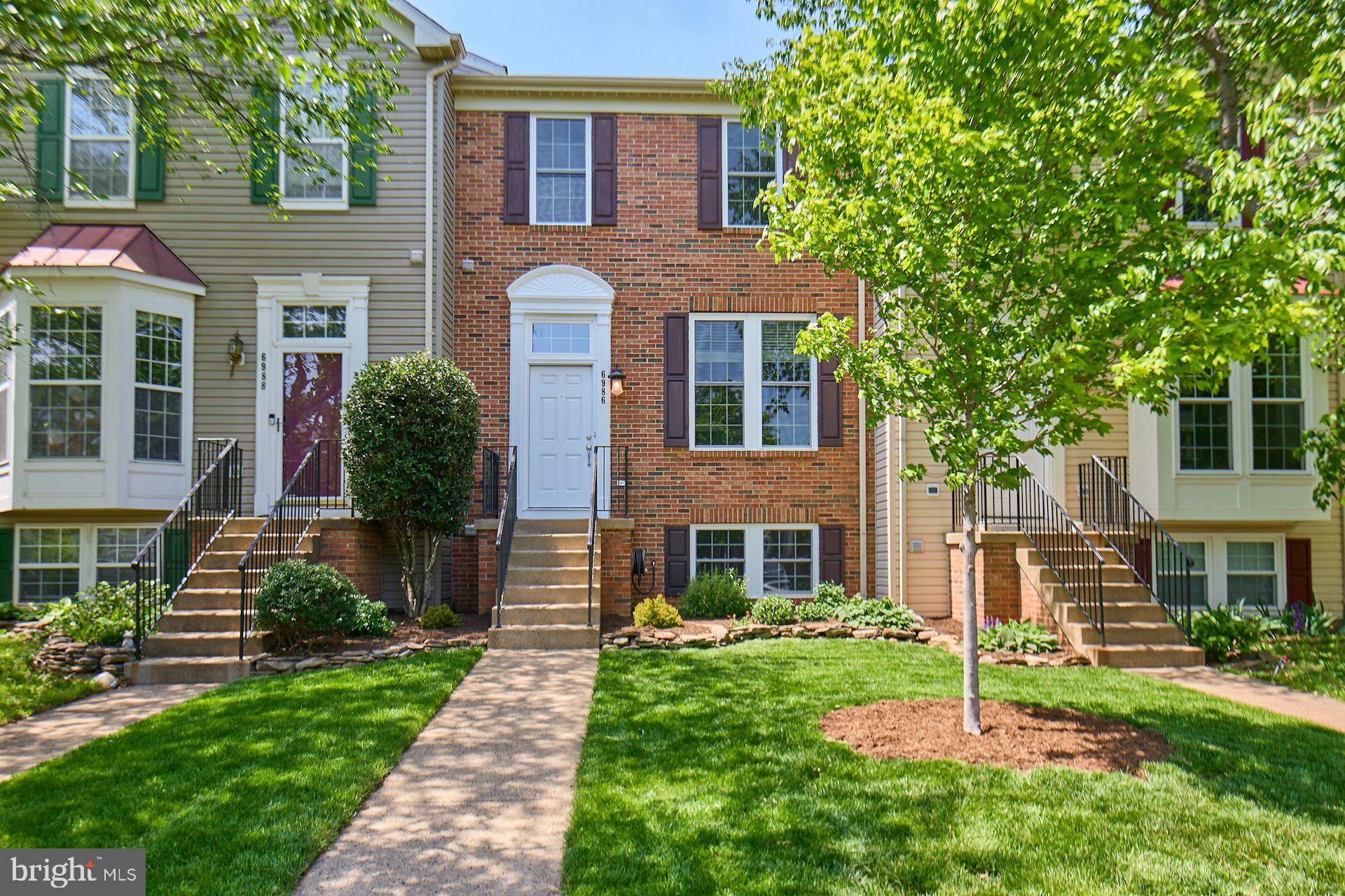 GREENHILL CROSSING - Residential Lease