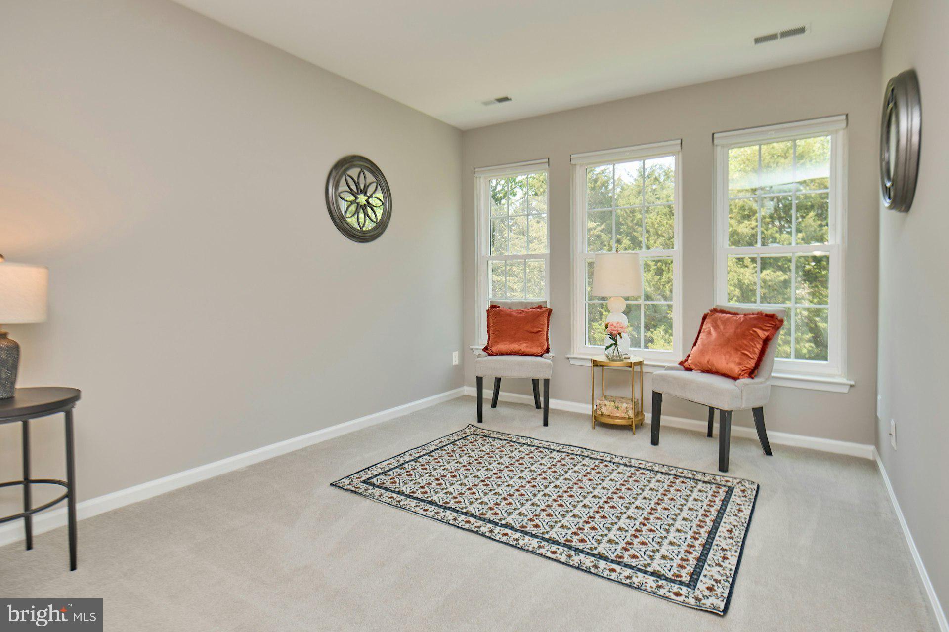 GREENHILL CROSSING - Residential Lease