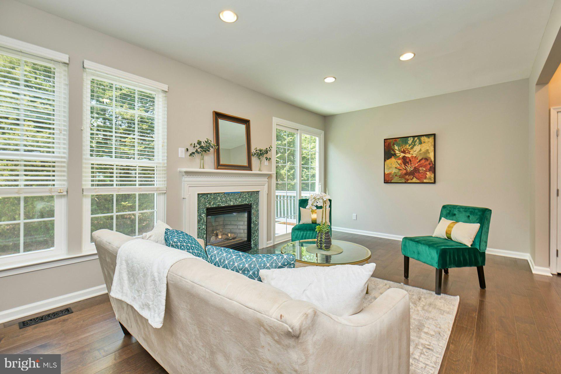 GREENHILL CROSSING - Residential Lease