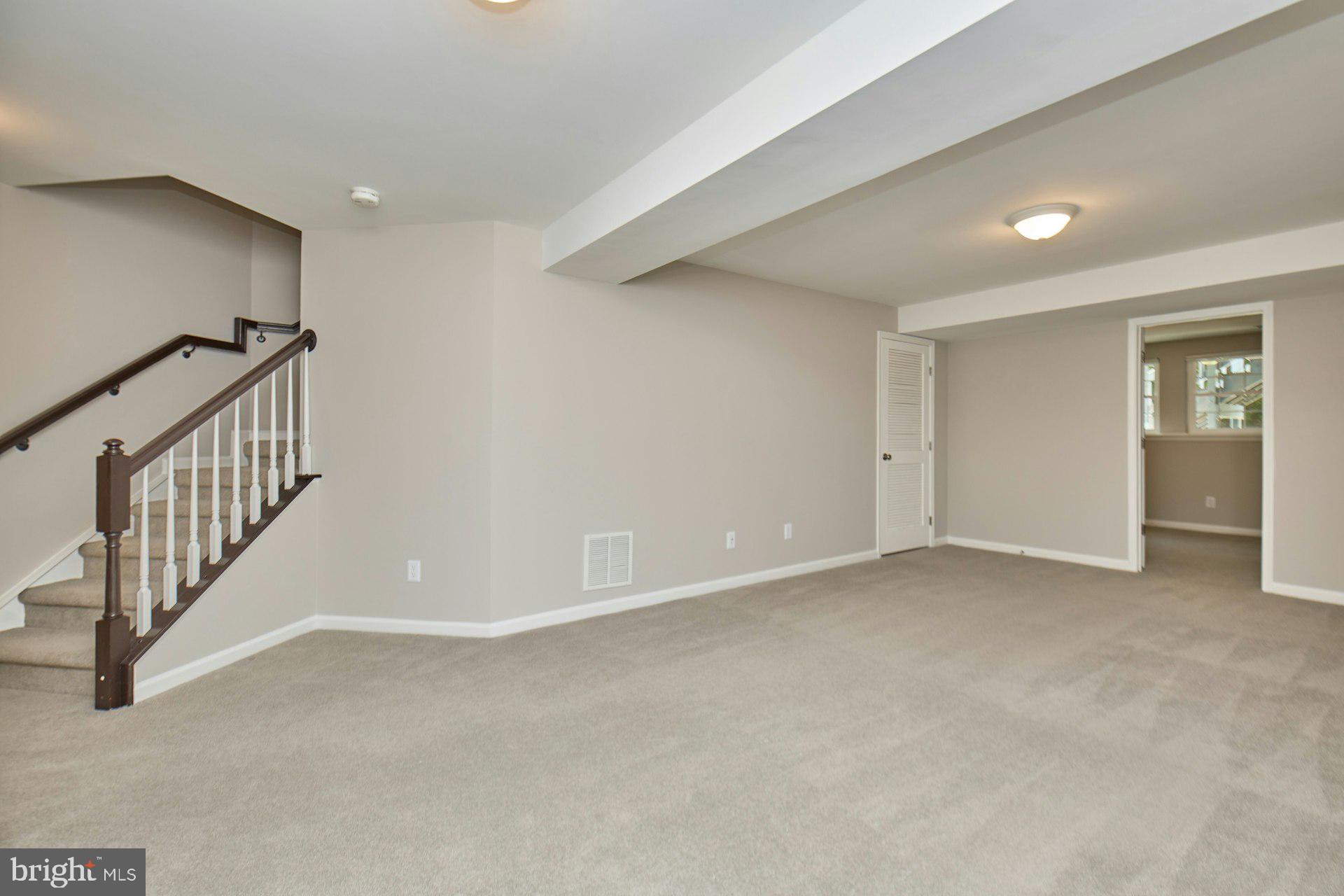 GREENHILL CROSSING - Residential Lease