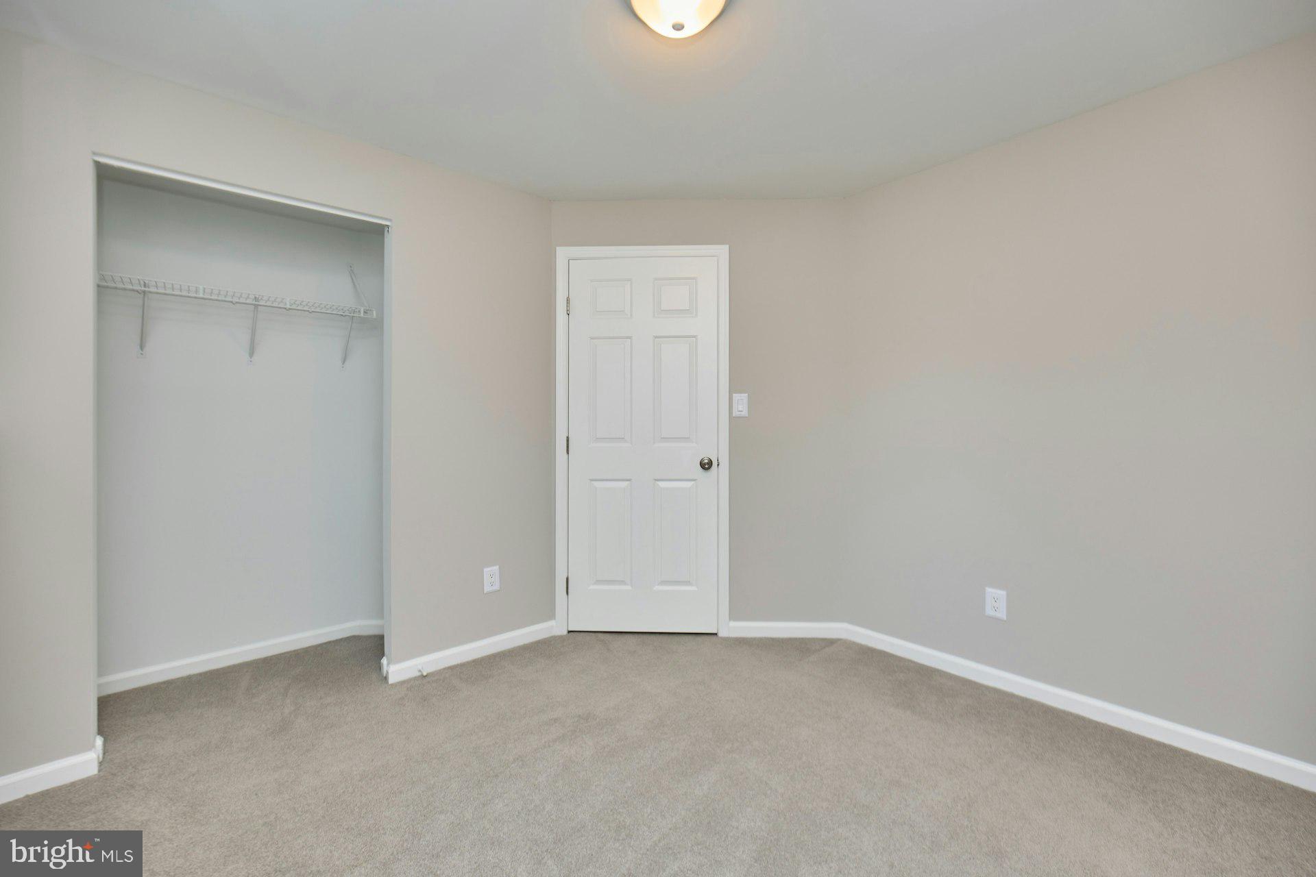 GREENHILL CROSSING - Residential Lease