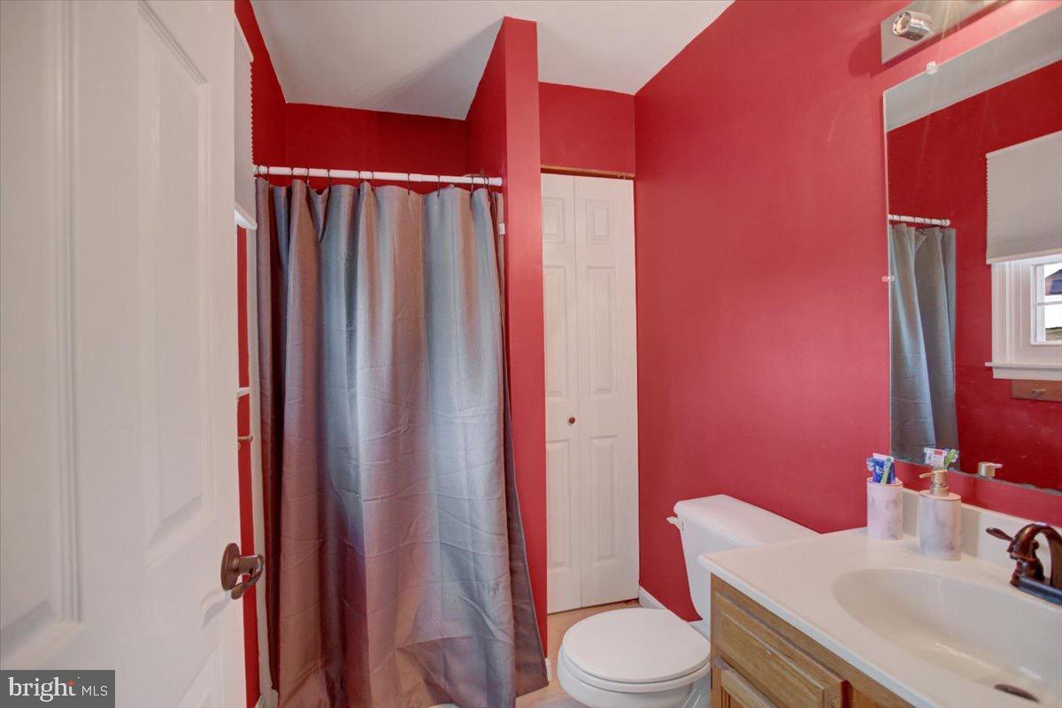 WILLOWDALE - Residential