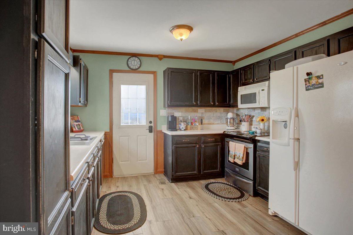 WILLOWDALE - Residential