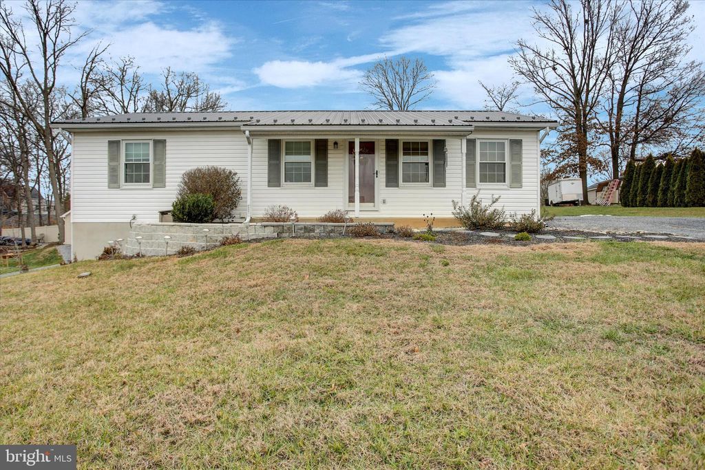 Photo of 3555 Harold Place, GREENCASTLE, PA 17225 (MLS # PAFL2031690)