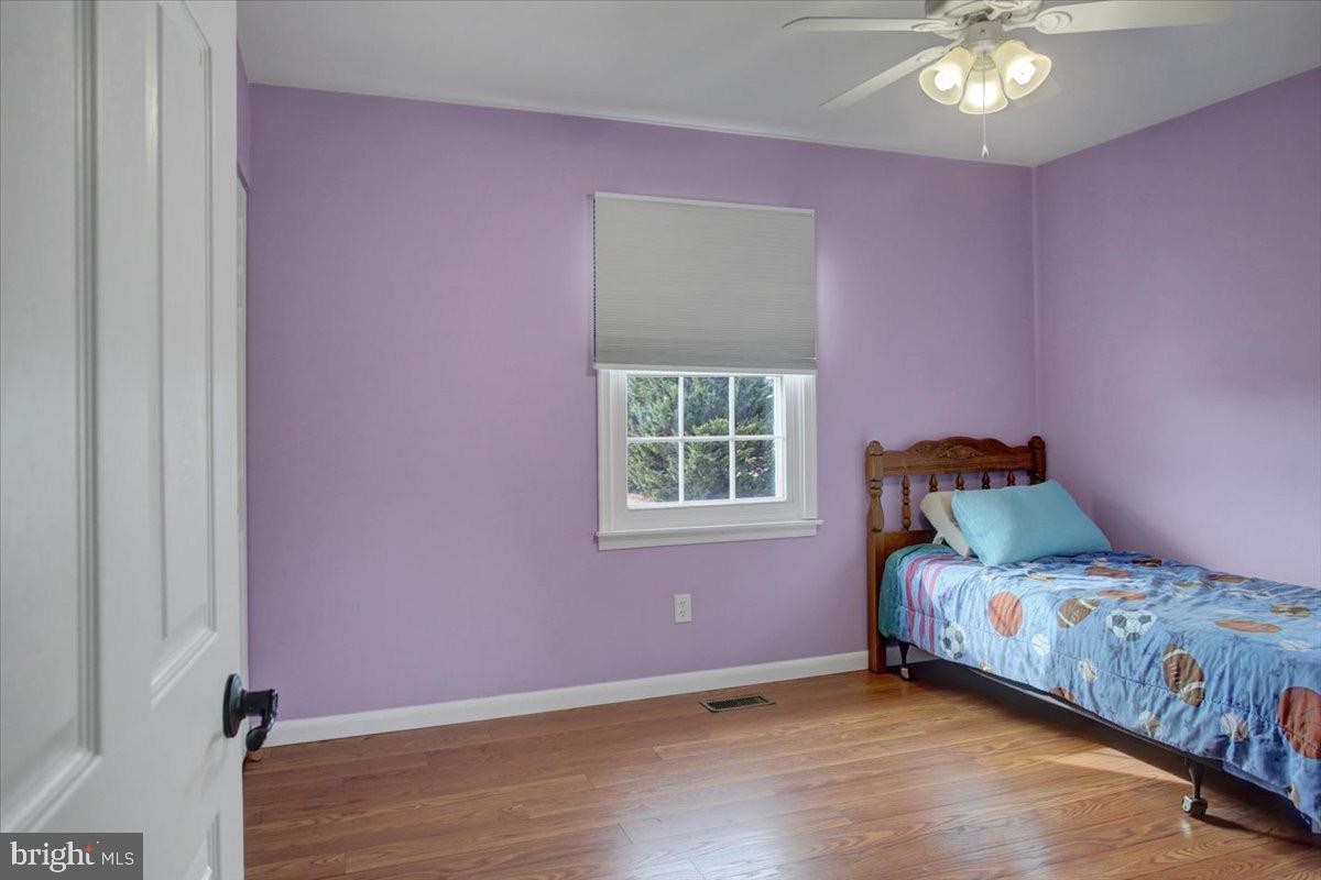 WILLOWDALE - Residential