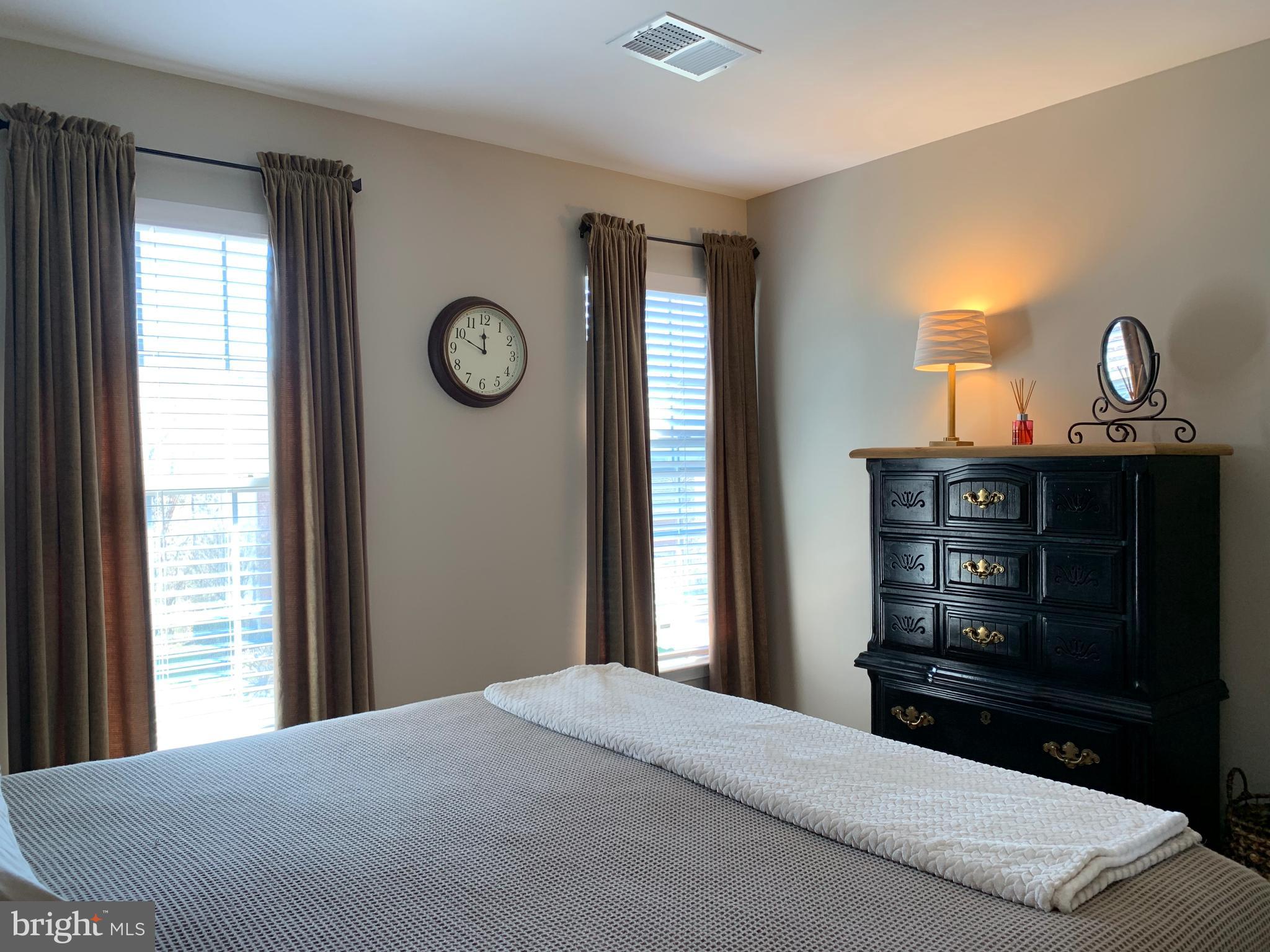 LAKE MANASSAS - Residential Lease