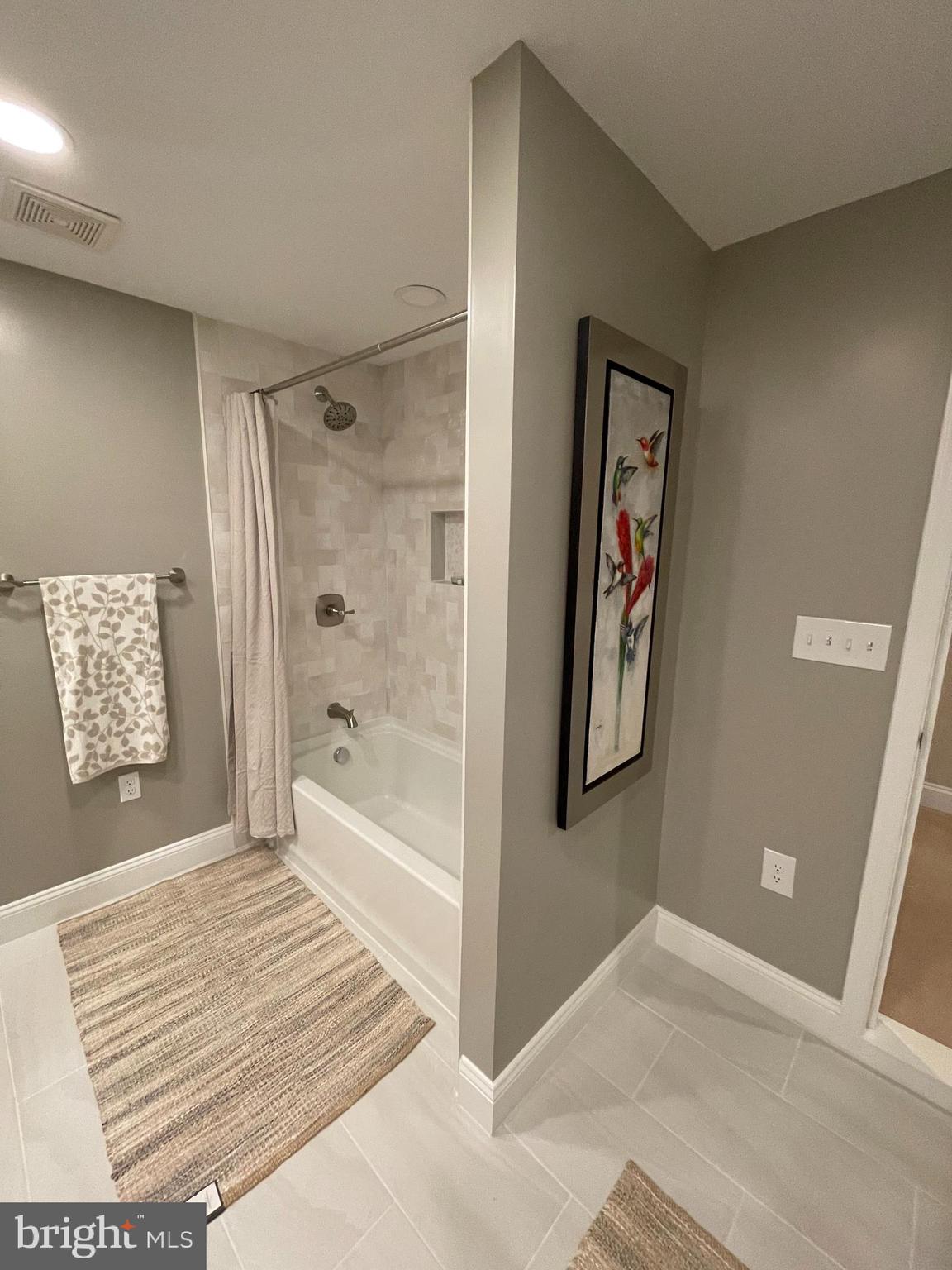 LAKE MANASSAS - Residential Lease