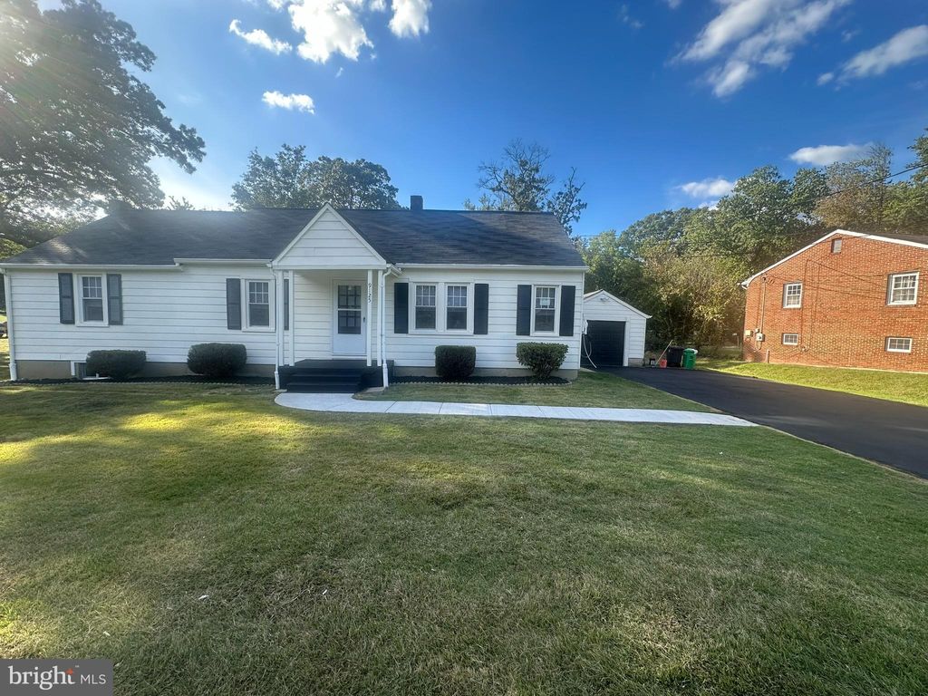 Photo of 9125 Allentown Road, FORT WASHINGTON, MD 20744 (MLS # MDPG2178666)