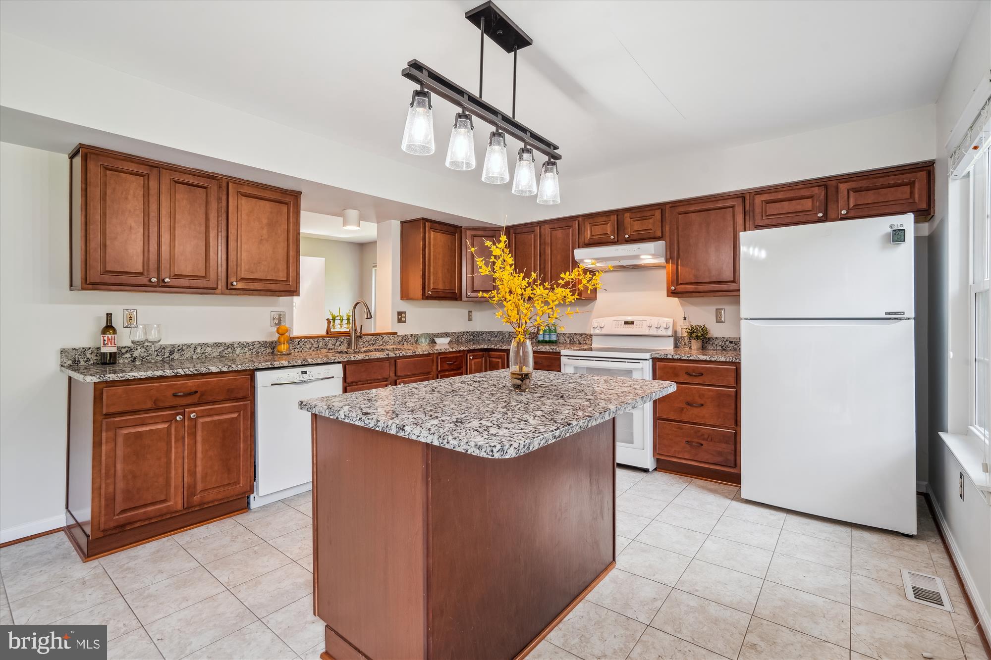 VILLAGE OF DORSEY SEARCH - Residential