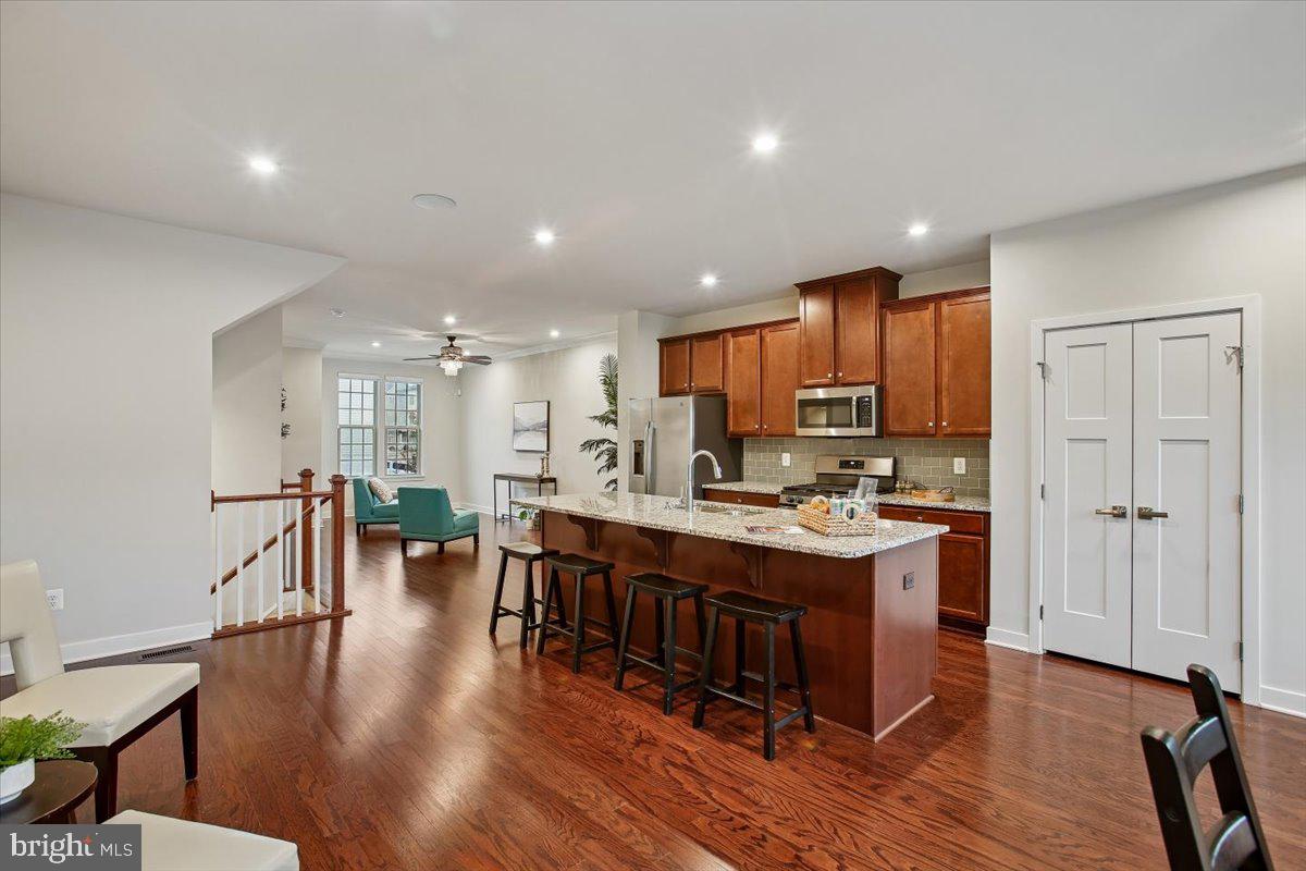 POTOMAC SHORES - Residential