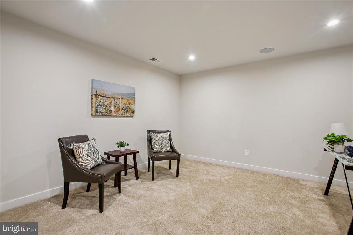 POTOMAC SHORES - Residential